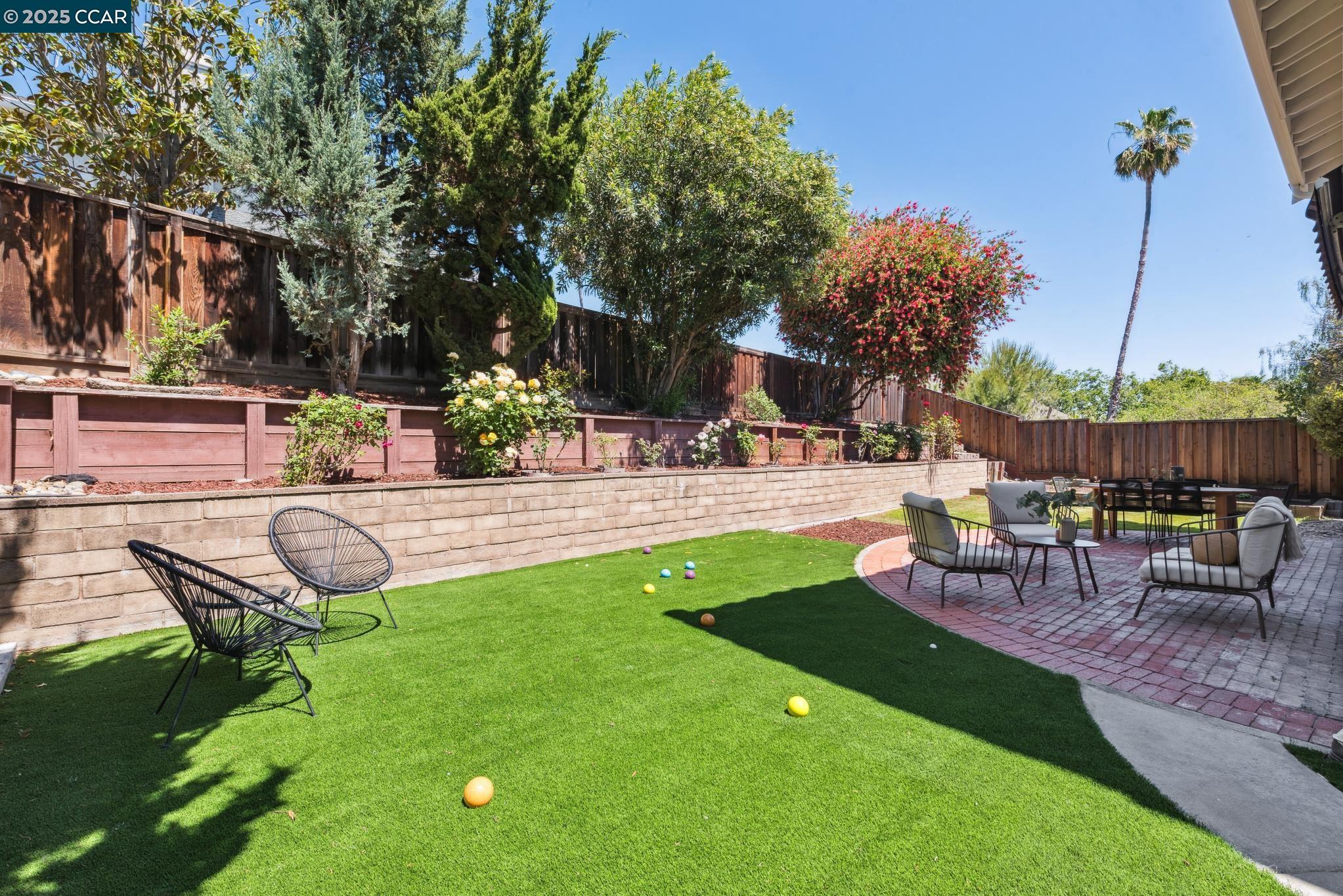 Detail Gallery Image 47 of 58 For 2253 Lake Crest Court, Martinez,  CA 94553 - 3 Beds | 2/1 Baths