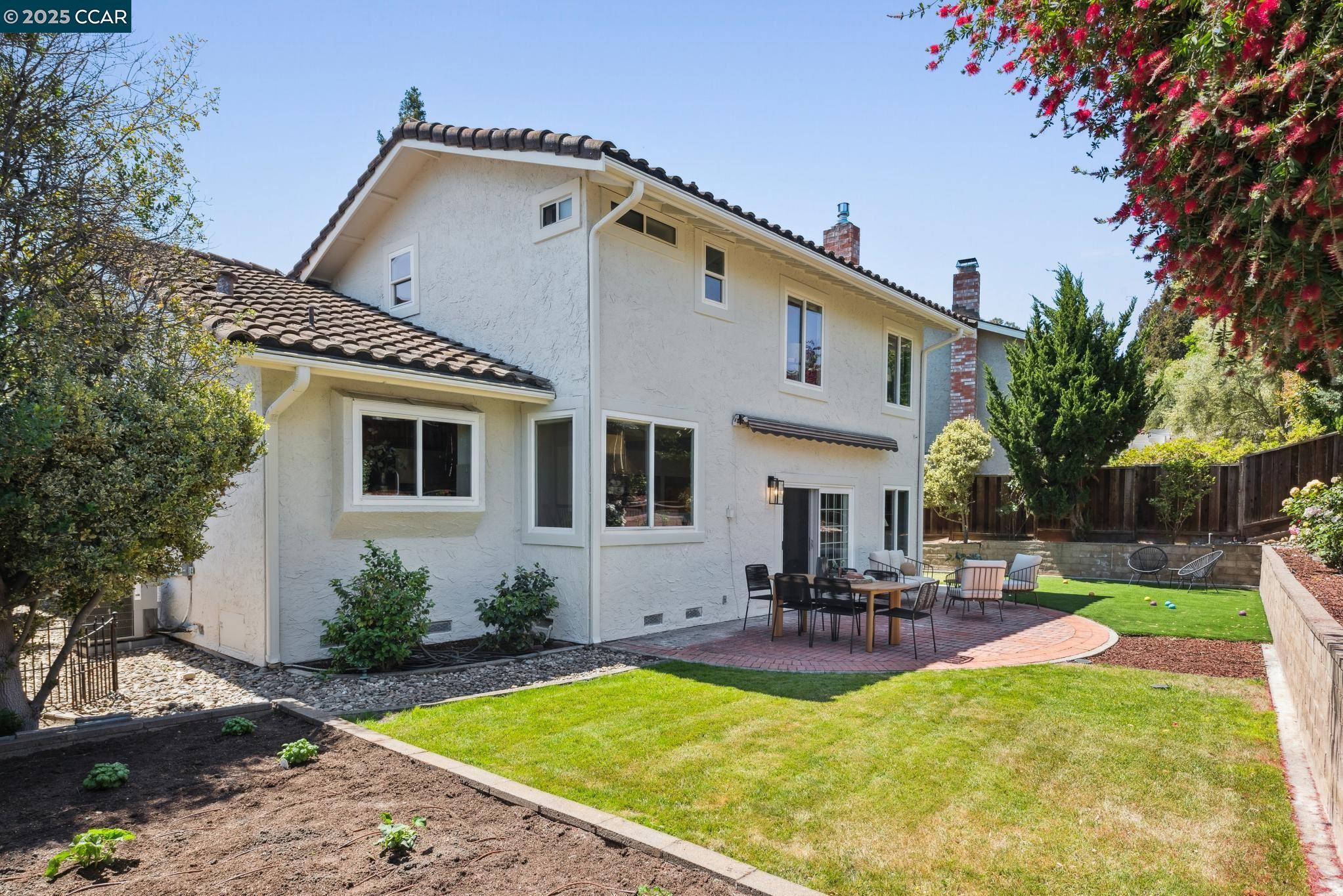 Detail Gallery Image 53 of 58 For 2253 Lake Crest Court, Martinez,  CA 94553 - 3 Beds | 2/1 Baths