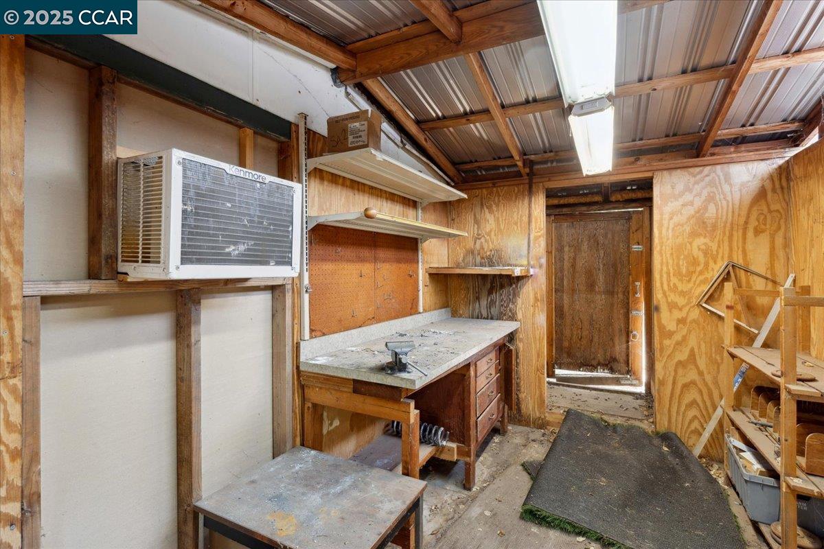 Detail Gallery Image 19 of 30 For 1050 Palisade Dr, Martinez,  CA 94553 - 3 Beds | 2 Baths