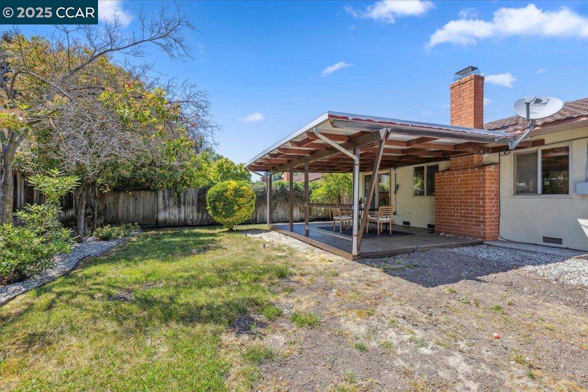 Detail Gallery Image 27 of 30 For 1050 Palisade Dr, Martinez,  CA 94553 - 3 Beds | 2 Baths