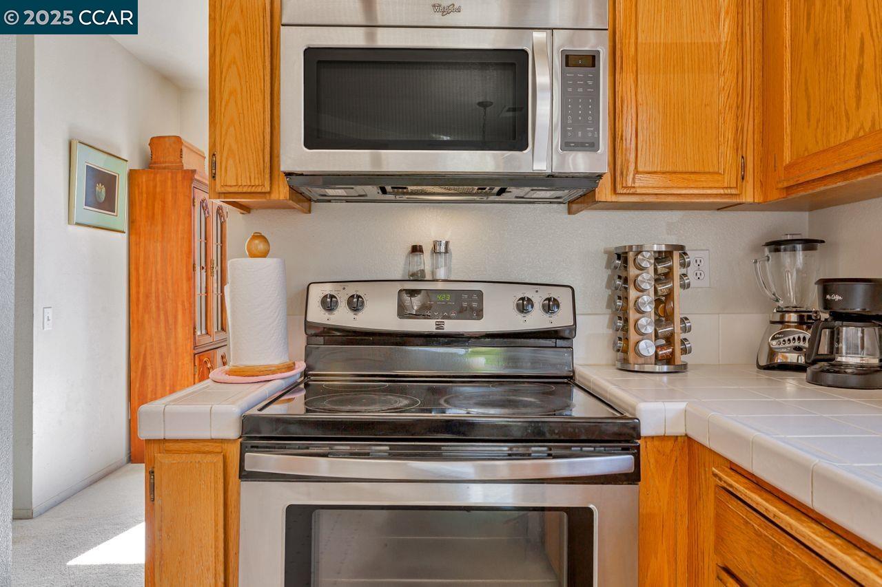 Detail Gallery Image 13 of 40 For 81 Del Sur St, Vallejo,  CA 94591 - 2 Beds | 2/1 Baths
