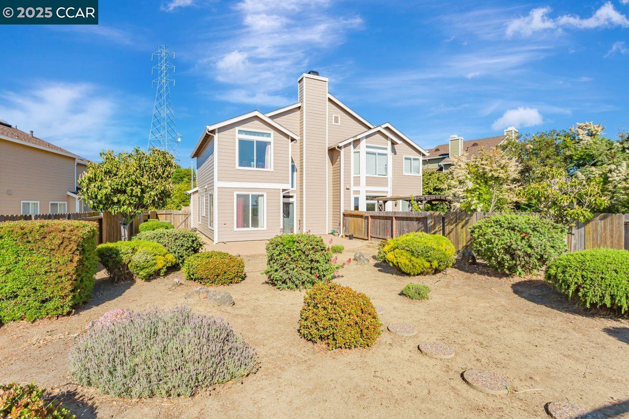 Detail Gallery Image 37 of 40 For 81 Del Sur St, Vallejo,  CA 94591 - 2 Beds | 2/1 Baths