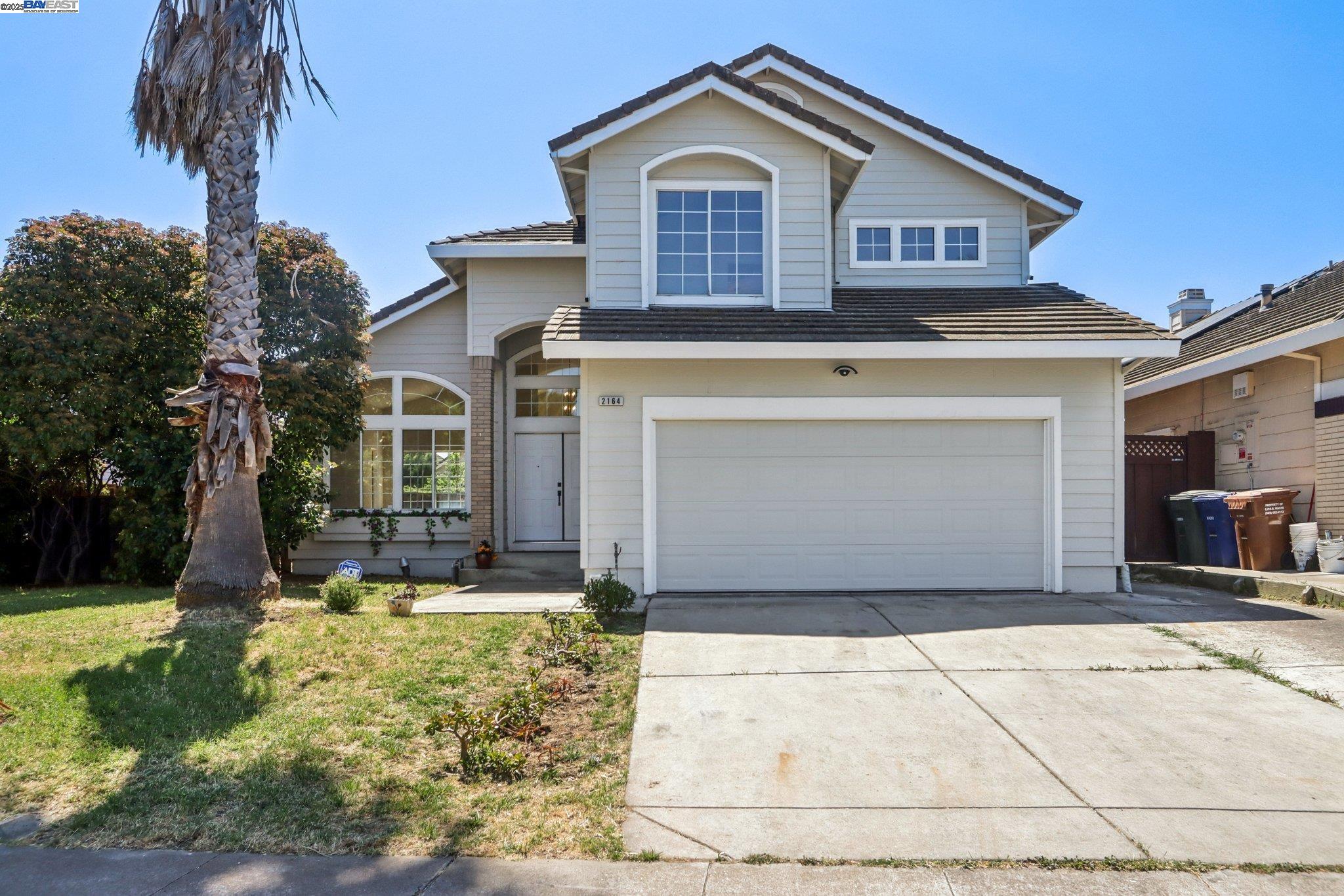 Detail Gallery Image 1 of 46 For 2164 Rain Drop Cir, Pittsburg,  CA 94565 - 3 Beds | 2/1 Baths