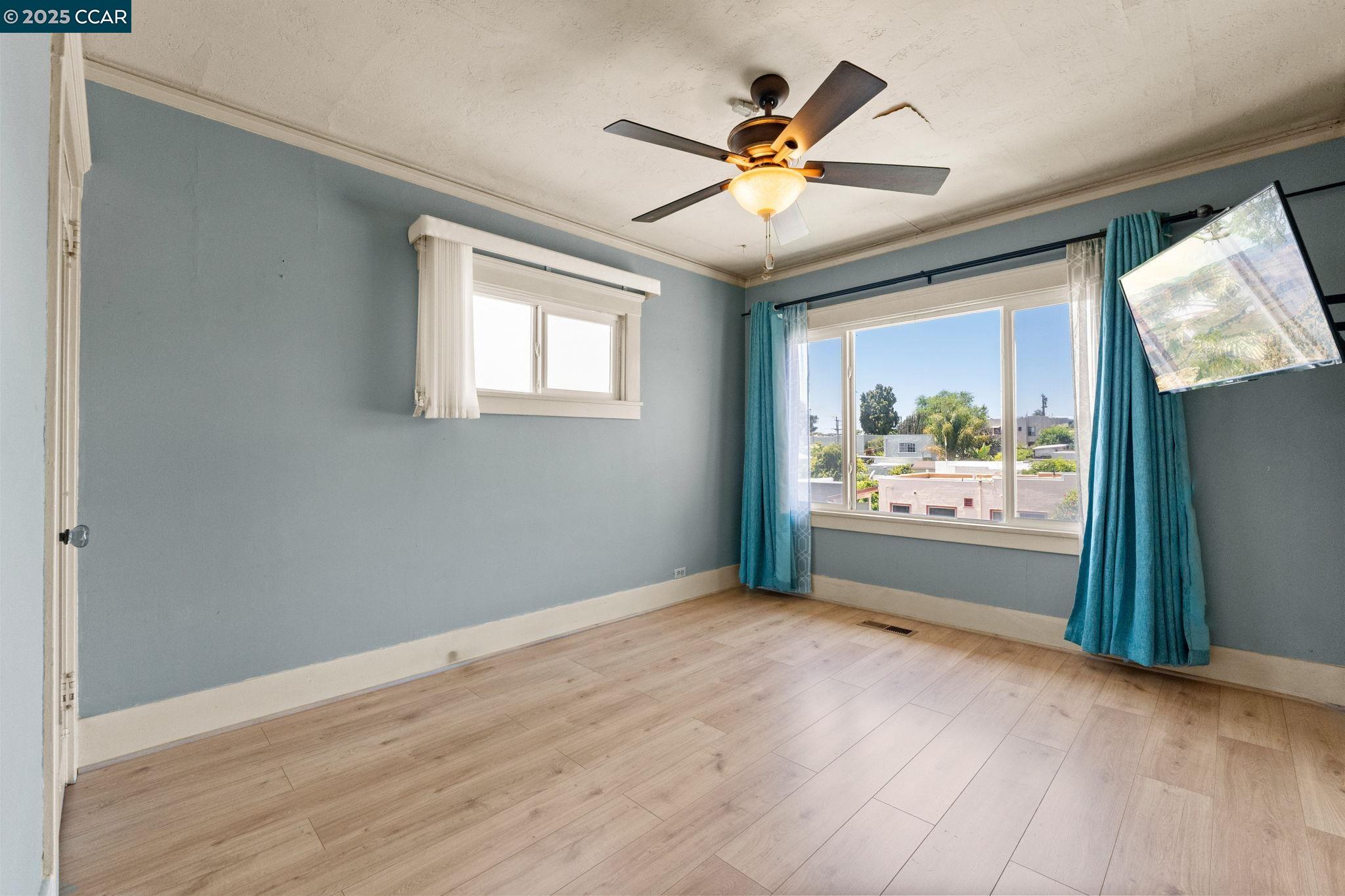 Detail Gallery Image 19 of 36 For 3280 Pleitner Ave, Oakland,  CA 94602 - 2 Beds | 1 Baths