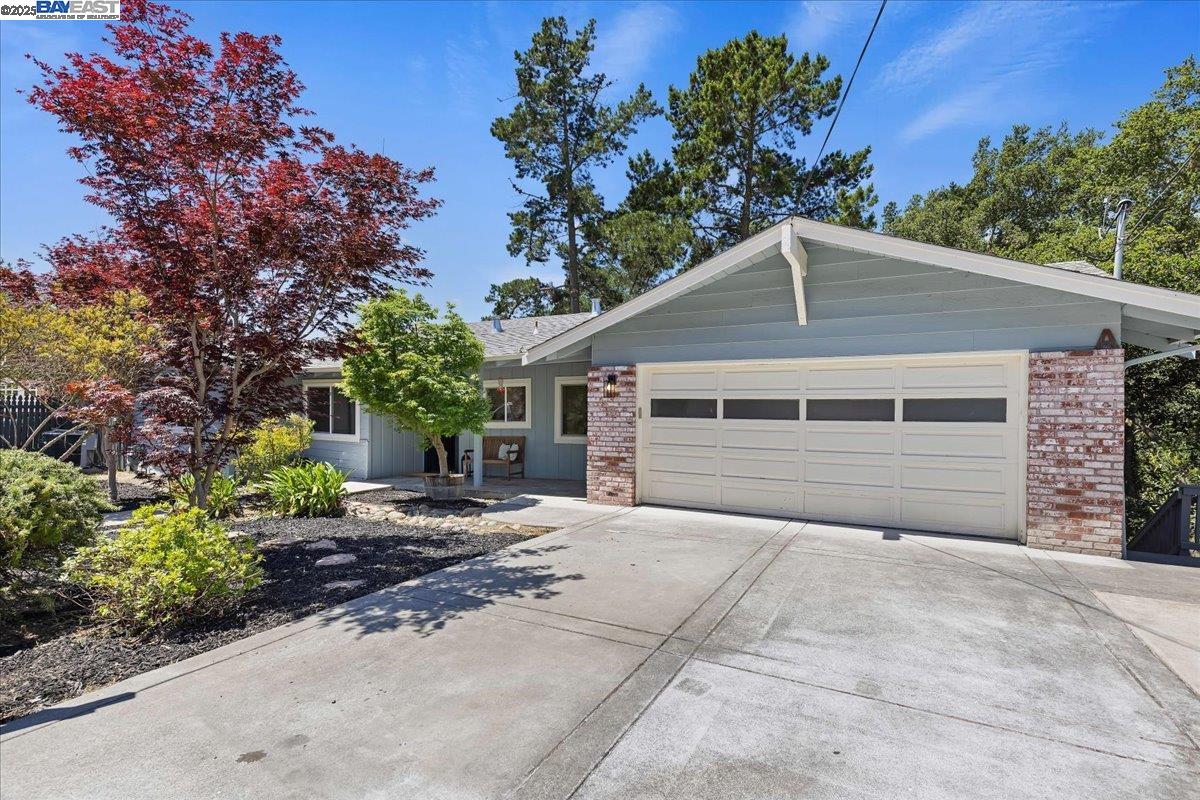 Detail Gallery Image 31 of 31 For 21 Muth Dr, Orinda,  CA 94563 - 4 Beds | 3 Baths