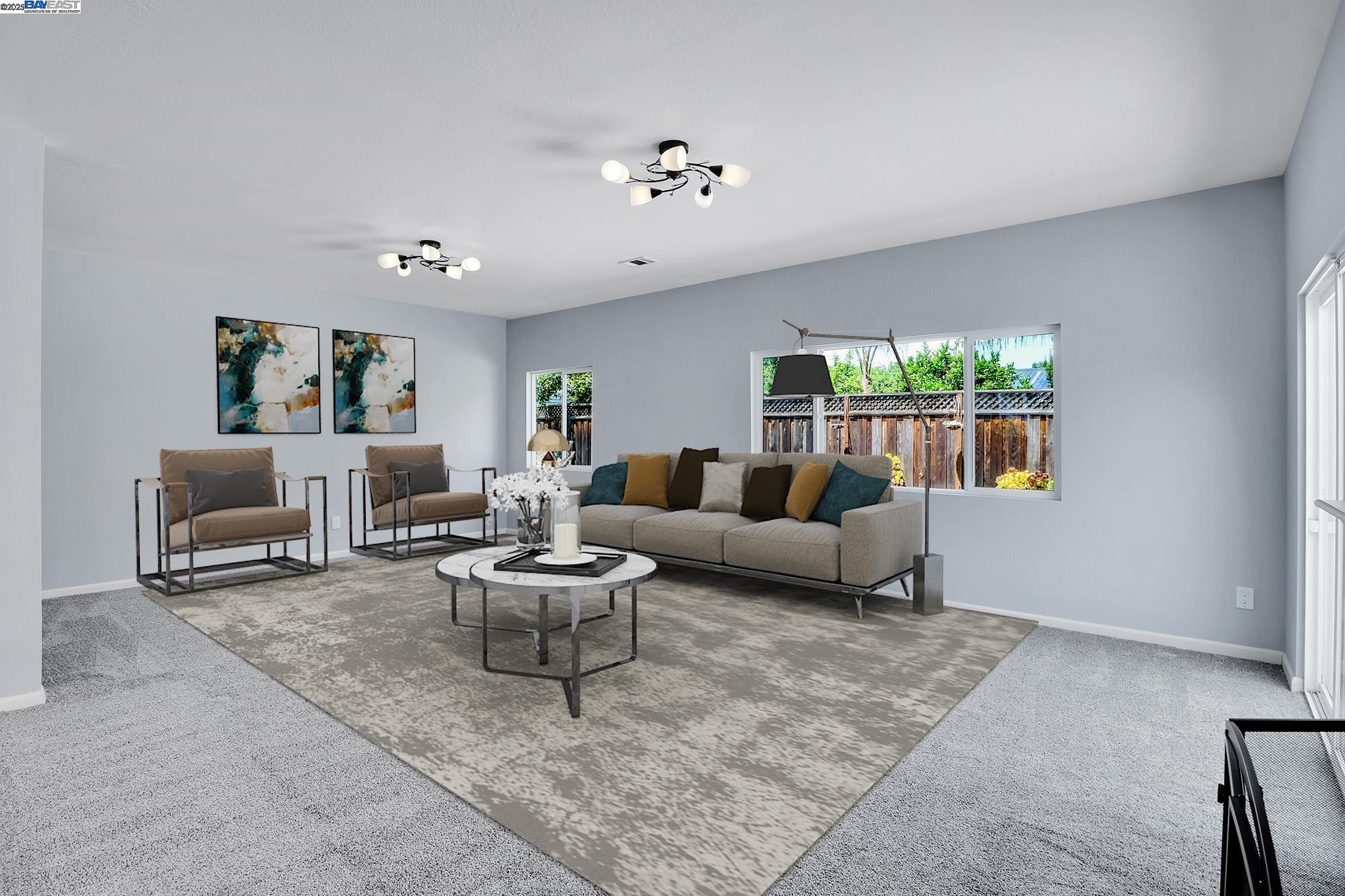 Detail Gallery Image 4 of 21 For 1691 Woodcrest Dr, Concord,  CA 94521 - 4 Beds | 2 Baths