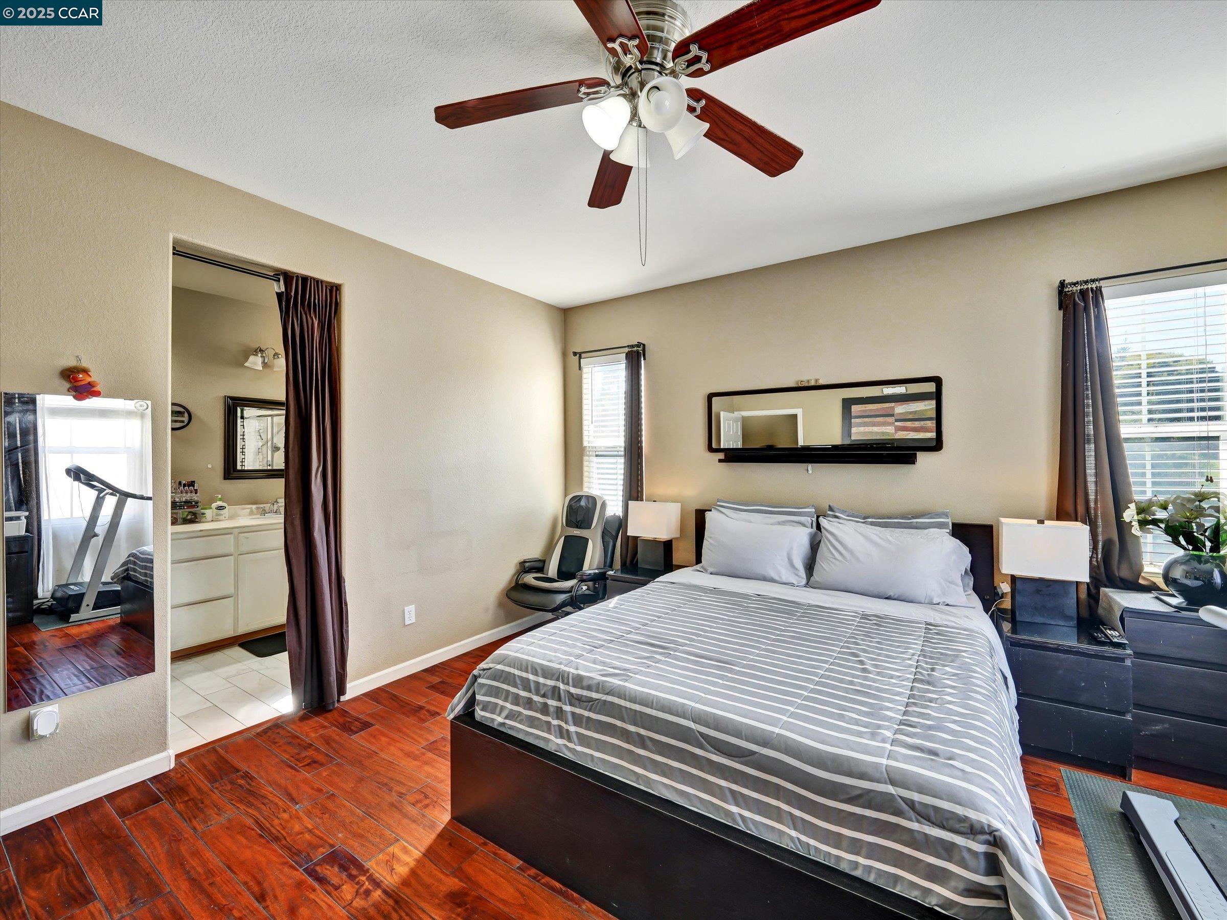 Detail Gallery Image 14 of 41 For 750 Summer Ln, Richmond,  CA 94806 - 3 Beds | 2/1 Baths