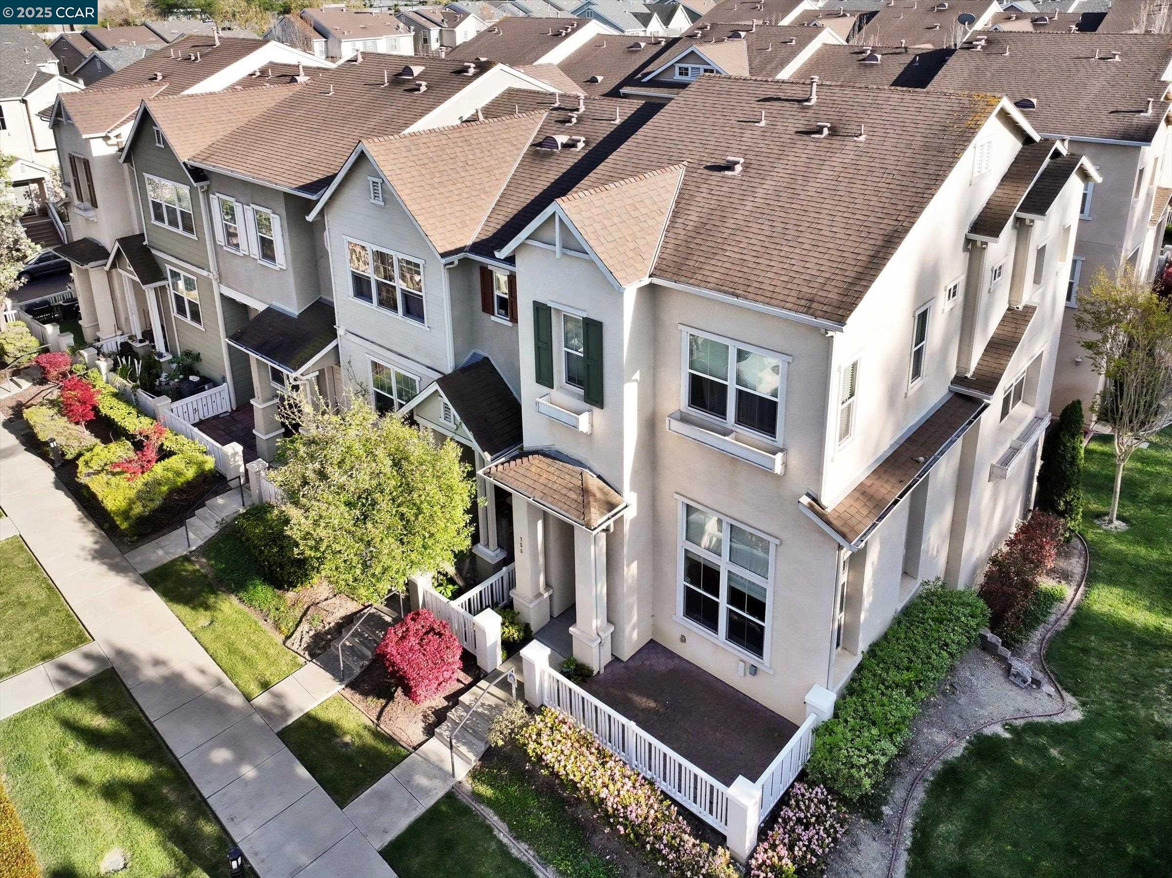 Detail Gallery Image 29 of 41 For 750 Summer Ln, Richmond,  CA 94806 - 3 Beds | 2/1 Baths