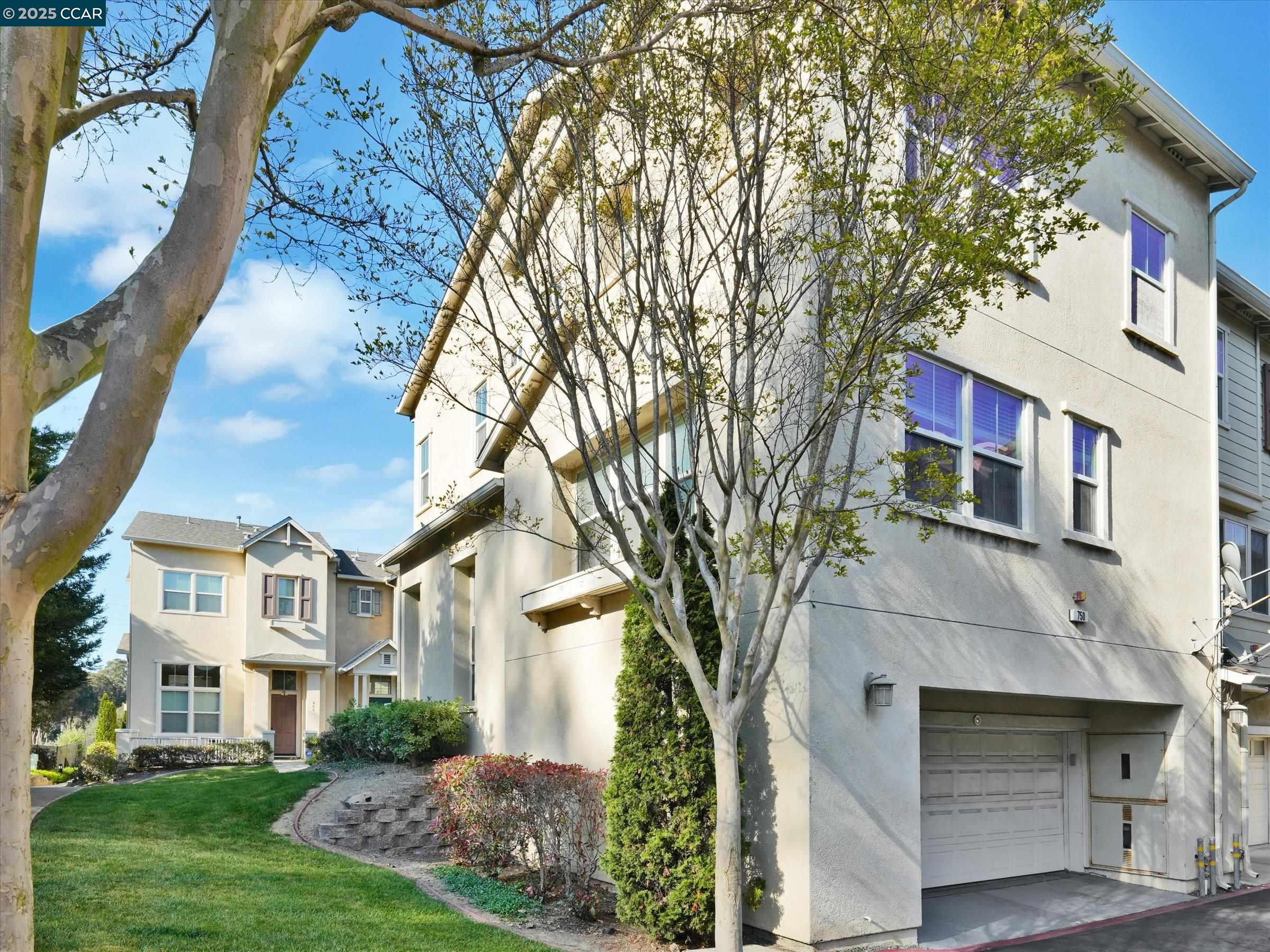 Detail Gallery Image 32 of 41 For 750 Summer Ln, Richmond,  CA 94806 - 3 Beds | 2/1 Baths