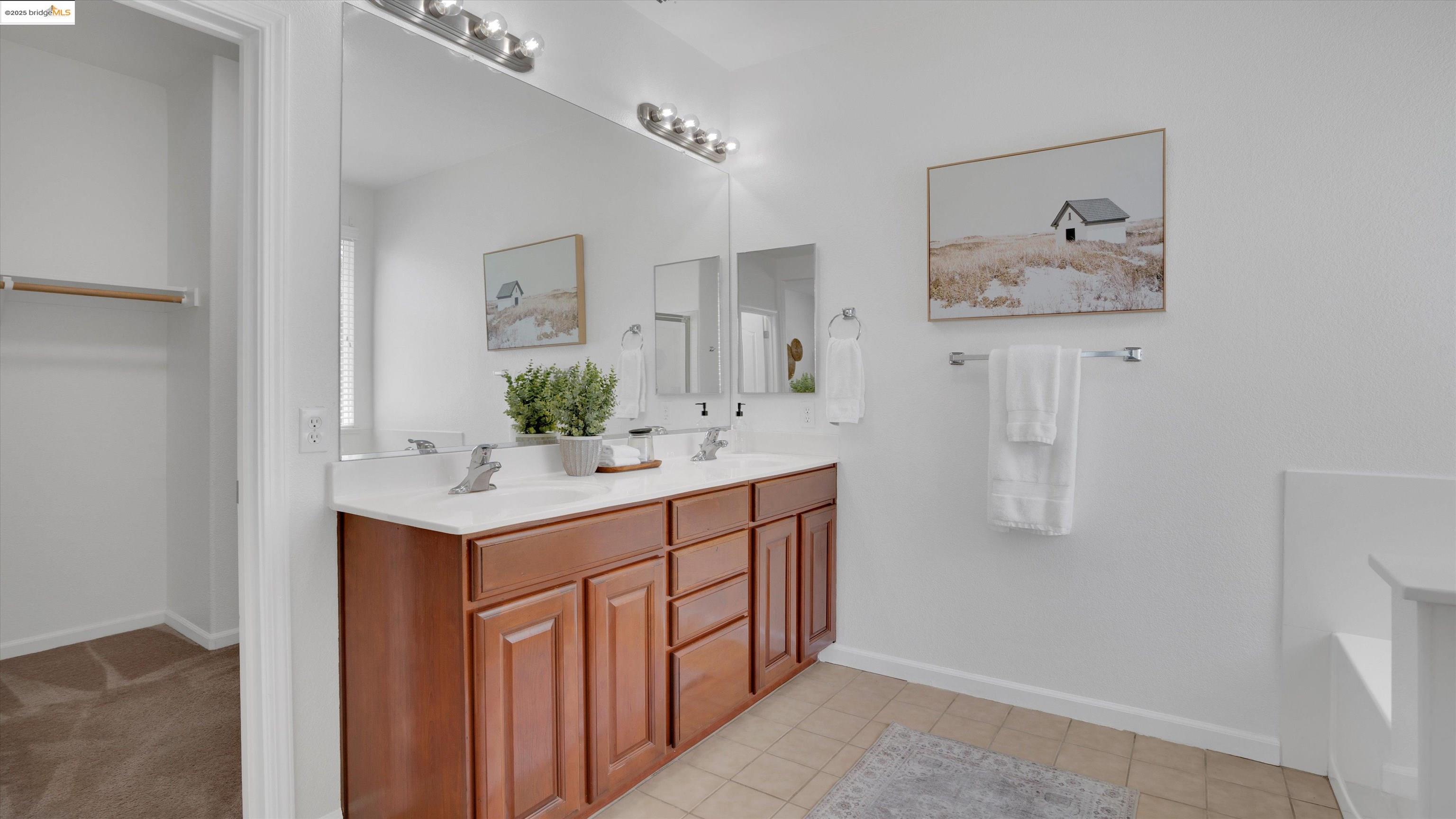 Detail Gallery Image 27 of 44 For 1740 Newark Ln, Suisun City,  CA 94585 - 3 Beds | 2/1 Baths