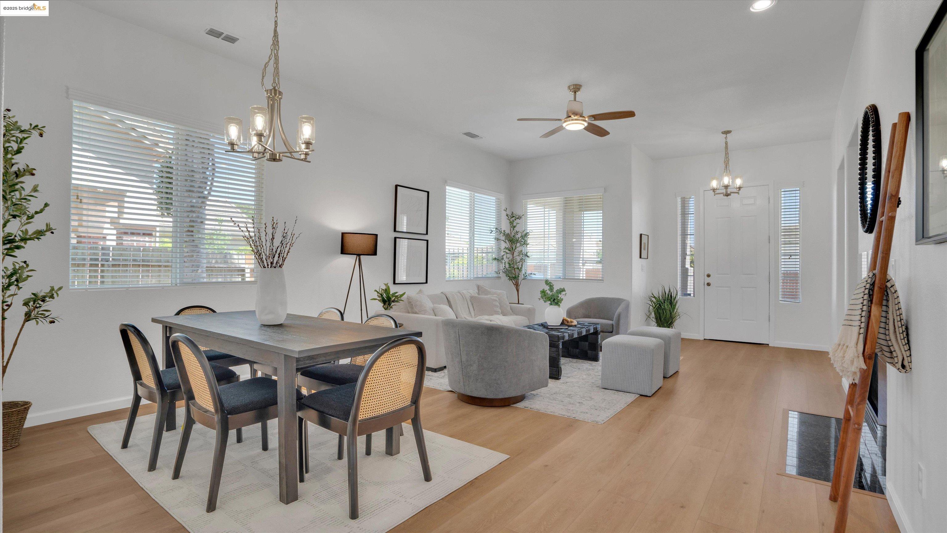 Detail Gallery Image 4 of 44 For 1740 Newark Ln, Suisun City,  CA 94585 - 3 Beds | 2/1 Baths