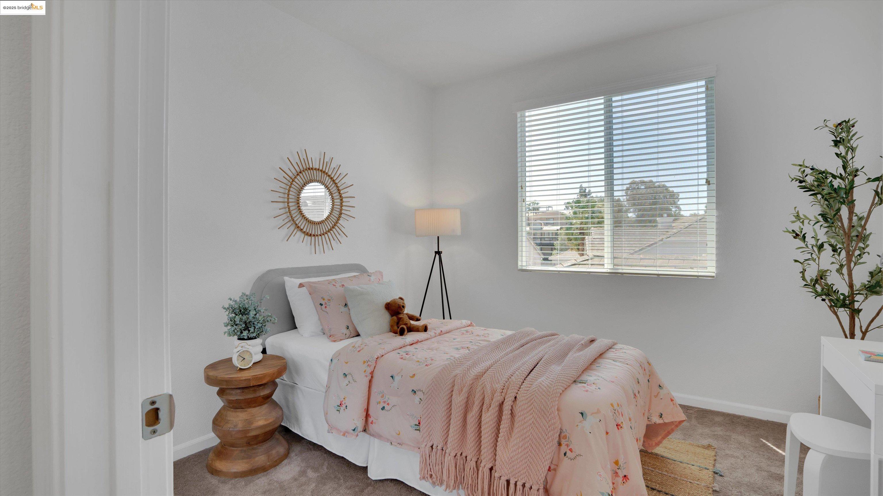 Detail Gallery Image 34 of 44 For 1740 Newark Ln, Suisun City,  CA 94585 - 3 Beds | 2/1 Baths