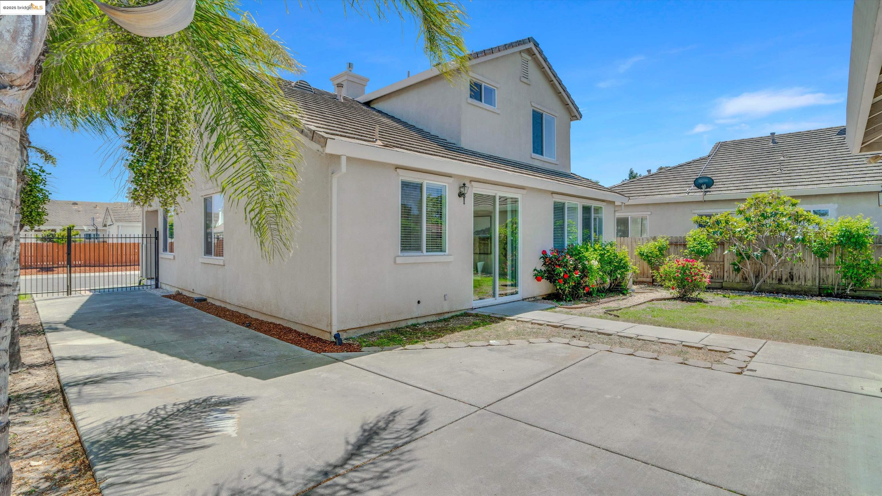 Detail Gallery Image 38 of 44 For 1740 Newark Ln, Suisun City,  CA 94585 - 3 Beds | 2/1 Baths