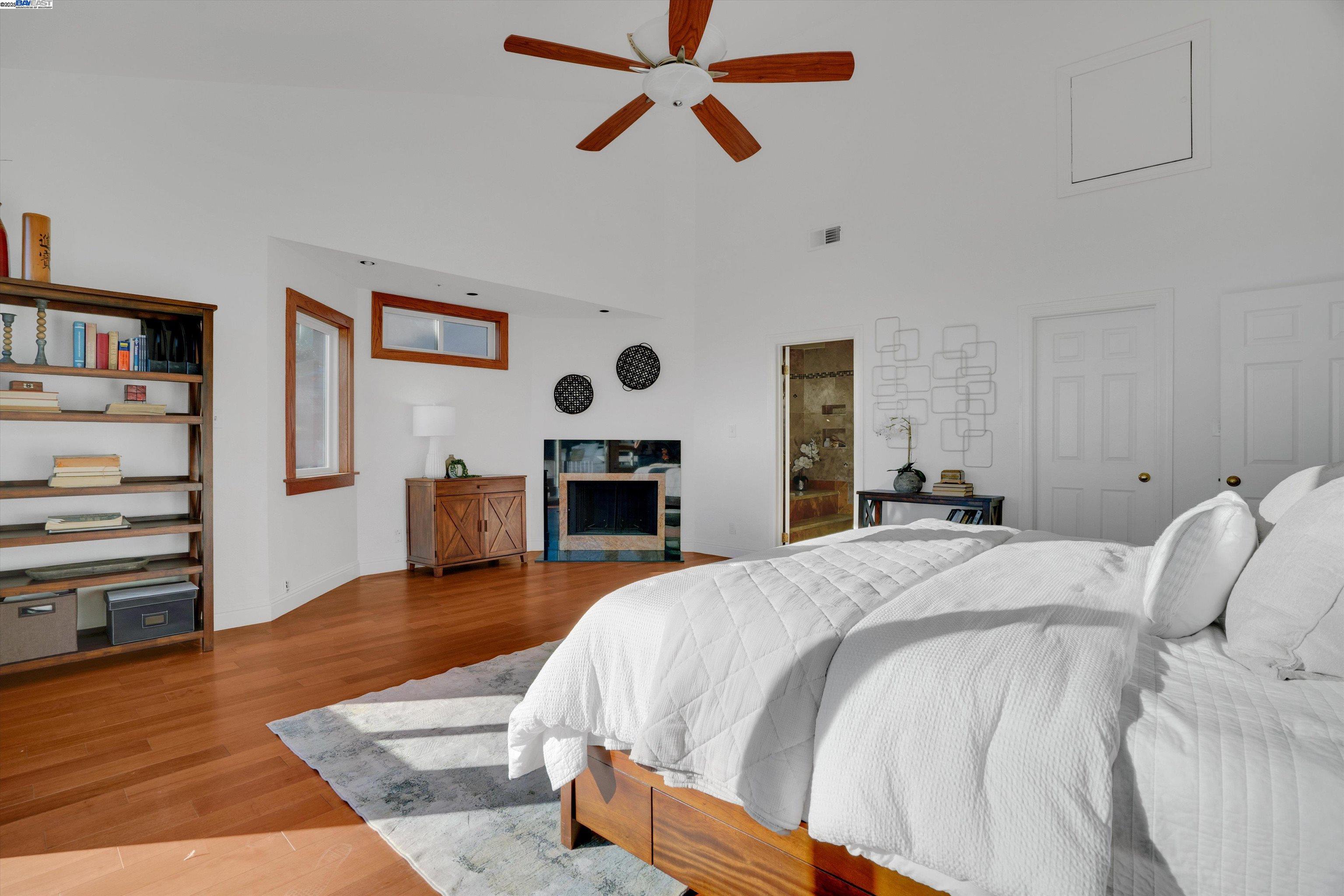 7001 Elverton Dr, Oakland, California 94611, 4 Bedrooms Bedrooms, 9 Rooms Rooms,3 BathroomsBathrooms,Residential,For Sale,7001 Elverton Dr,41096873