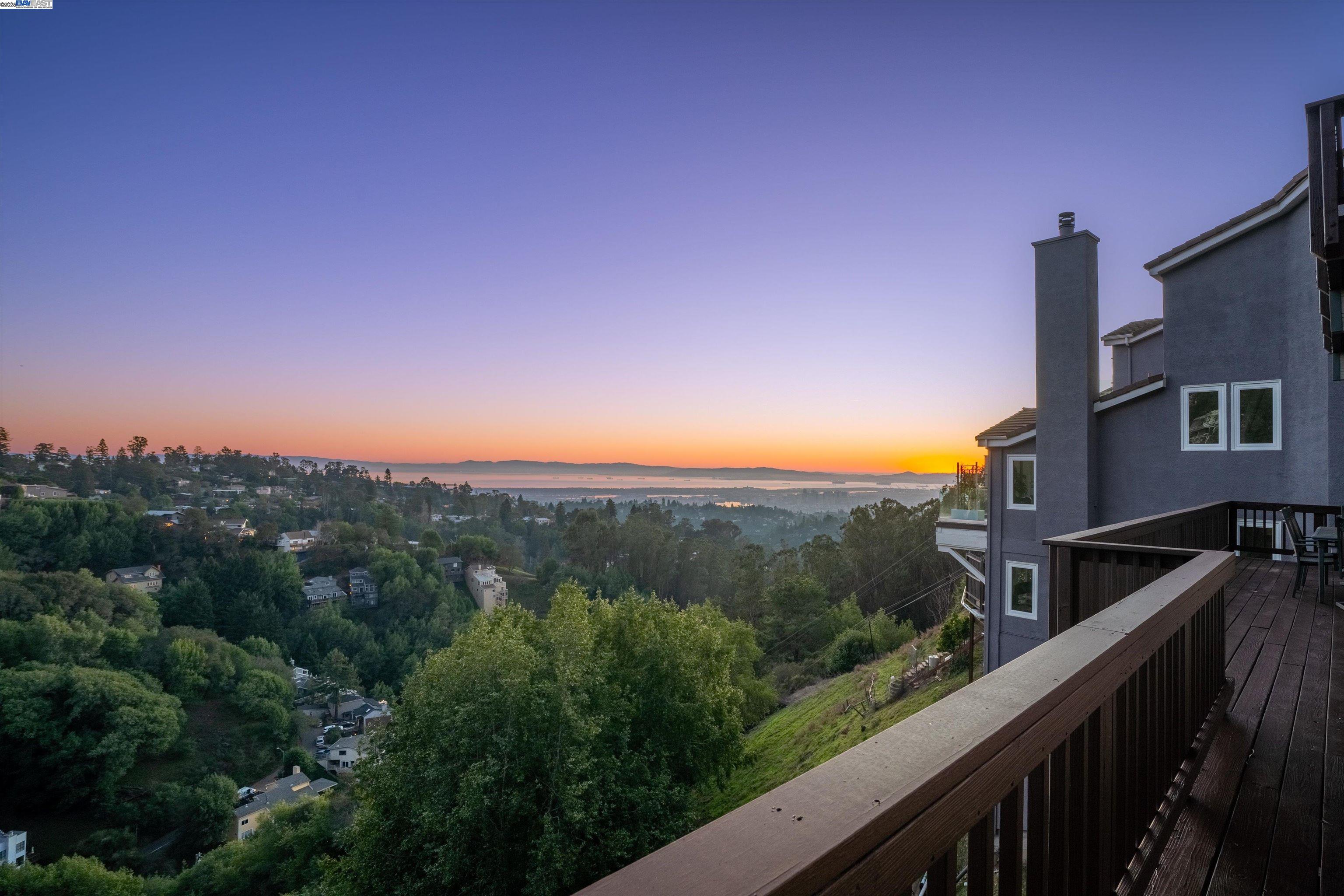7001 Elverton Dr, Oakland, California 94611, 4 Bedrooms Bedrooms, 9 Rooms Rooms,3 BathroomsBathrooms,Residential,For Sale,7001 Elverton Dr,41096873