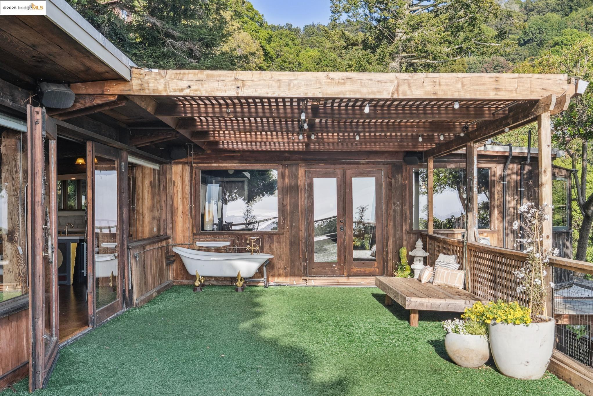 property-img