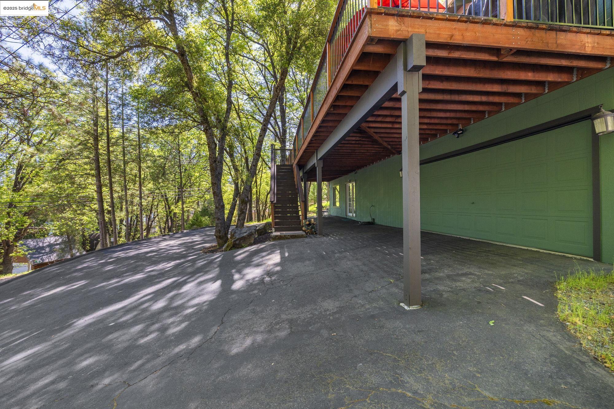 Detail Gallery Image 15 of 44 For 19779 Pine Mountain Dr, Groveland,  CA 95321 - 3 Beds | 3 Baths