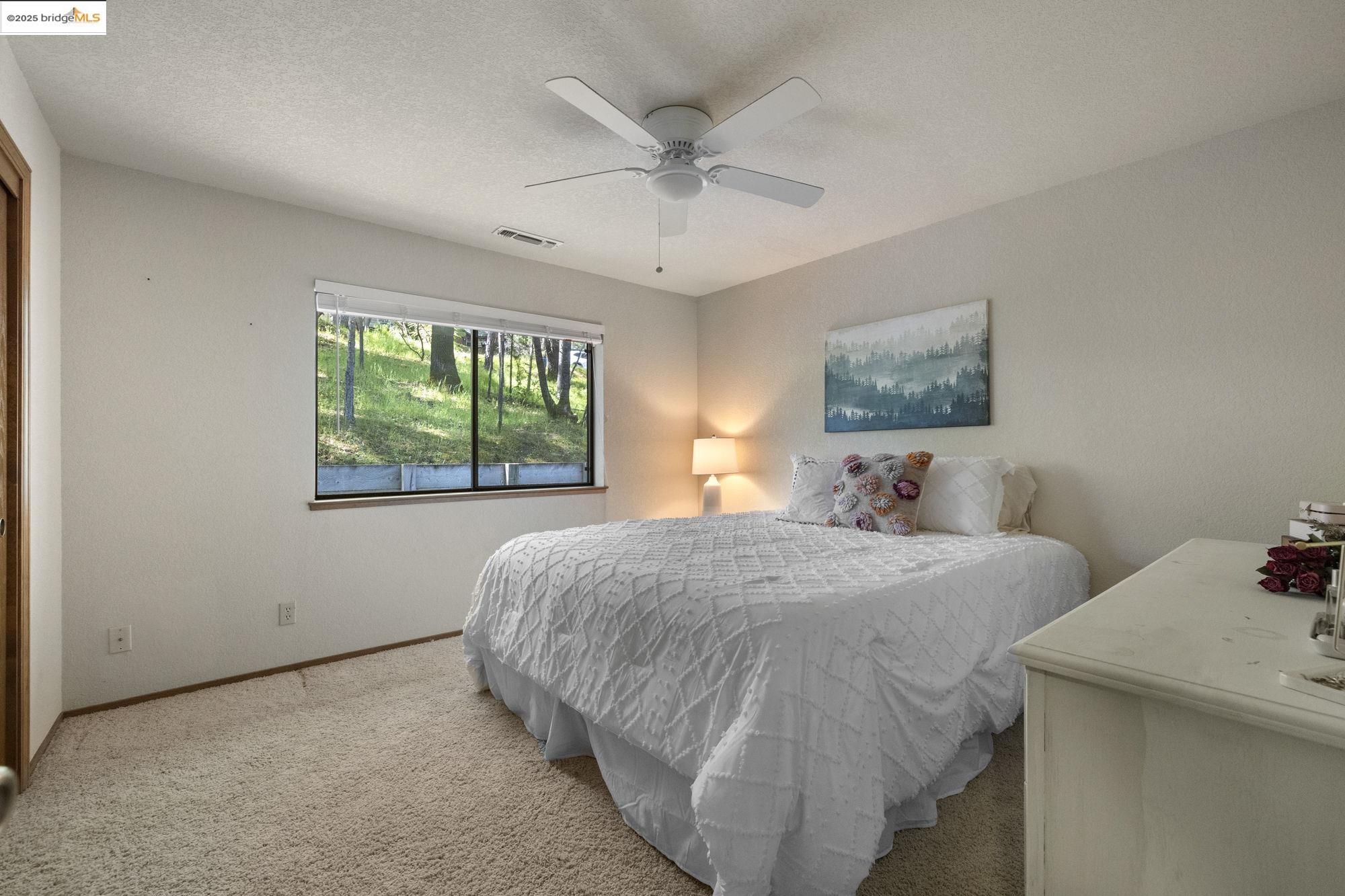 Detail Gallery Image 34 of 44 For 19779 Pine Mountain Dr, Groveland,  CA 95321 - 4 Beds | 3 Baths