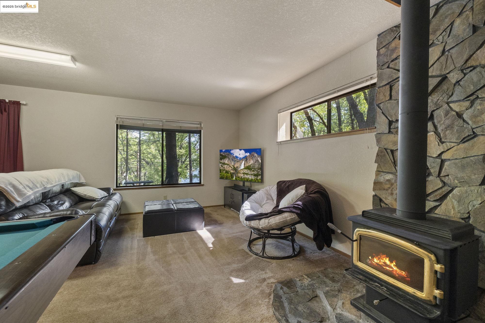 Detail Gallery Image 38 of 44 For 19779 Pine Mountain Dr, Groveland,  CA 95321 - 3 Beds | 3 Baths