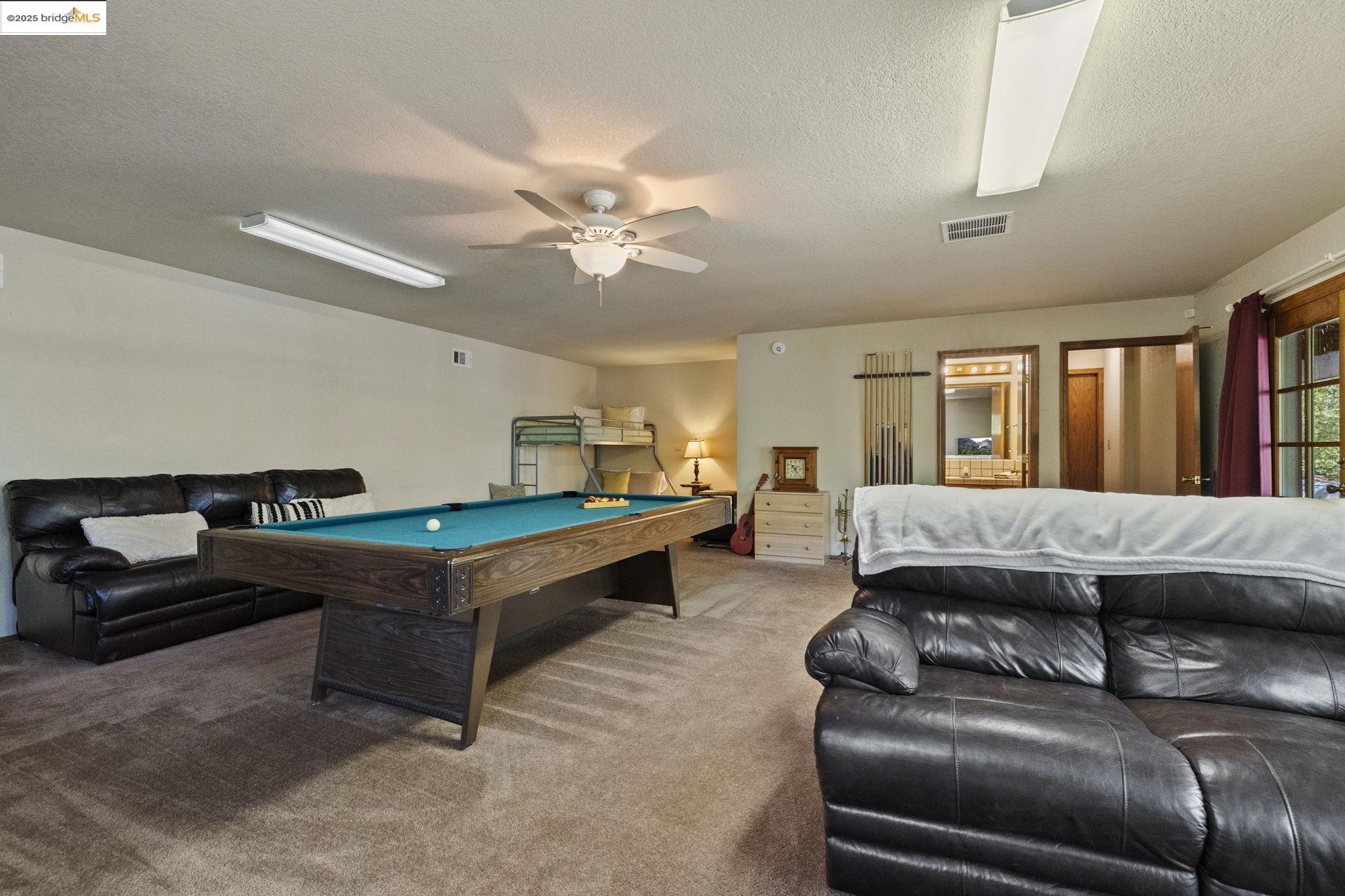 Detail Gallery Image 39 of 44 For 19779 Pine Mountain Dr, Groveland,  CA 95321 - 3 Beds | 3 Baths