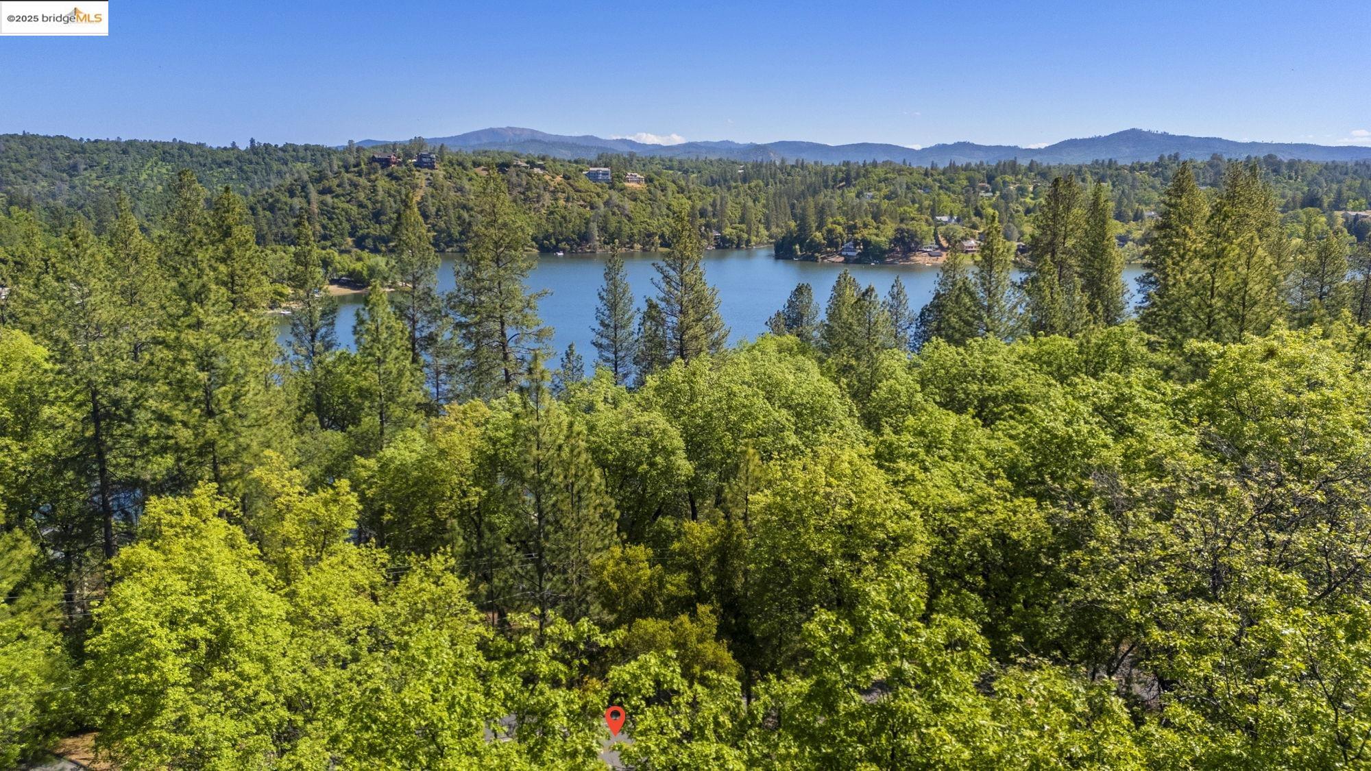 Detail Gallery Image 6 of 44 For 19779 Pine Mountain Dr, Groveland,  CA 95321 - 3 Beds | 3 Baths