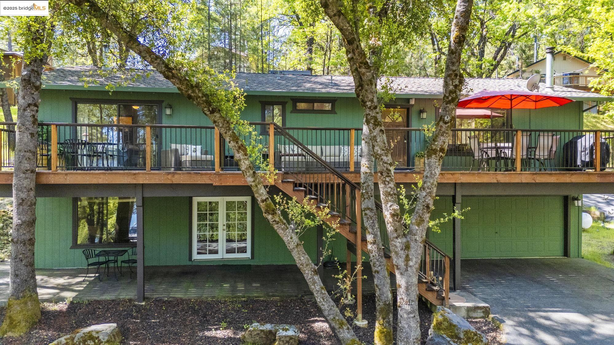 Detail Gallery Image 10 of 44 For 19779 Pine Mountain Dr, Groveland,  CA 95321 - 3 Beds | 3 Baths