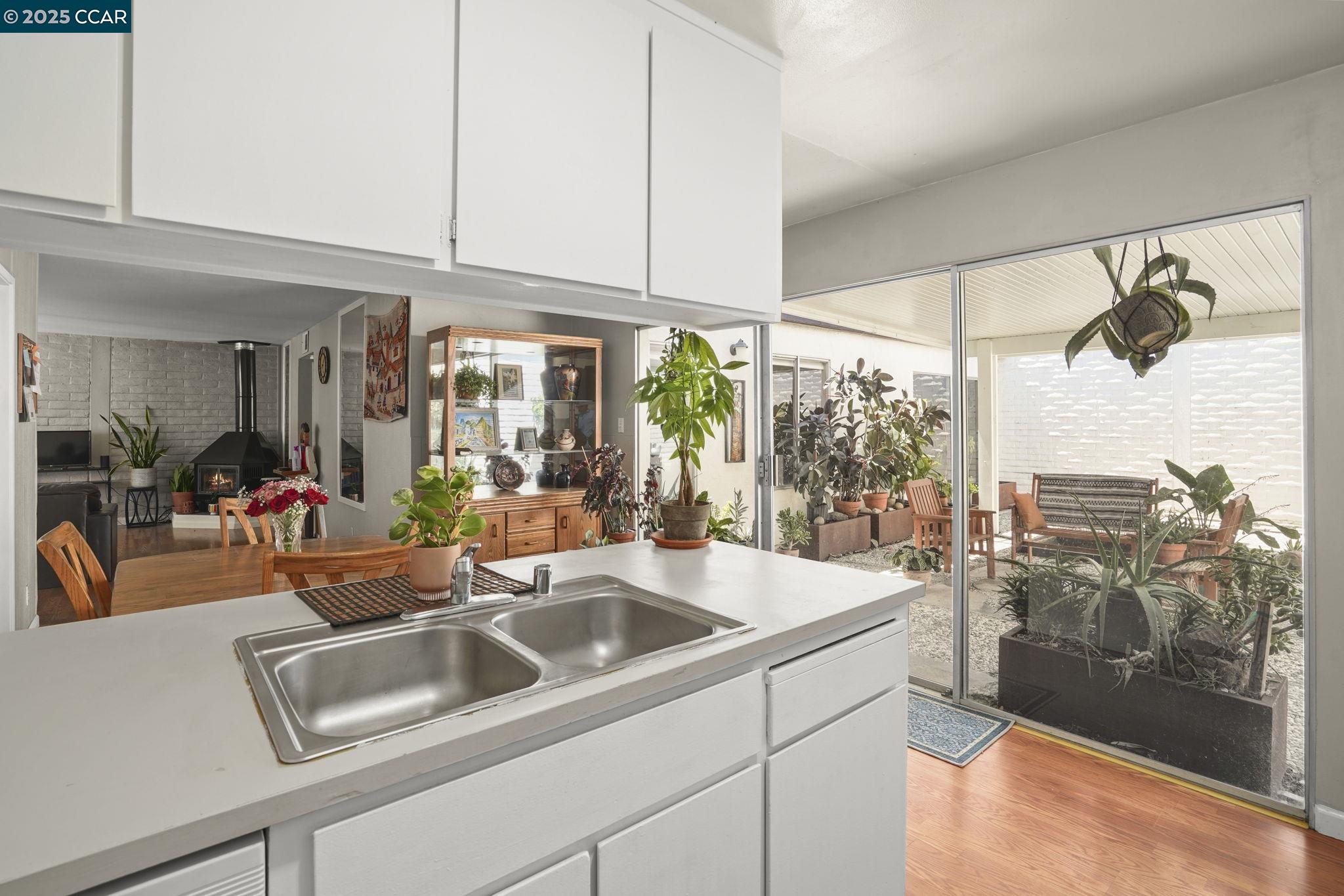 Detail Gallery Image 11 of 23 For 2908 Pear St, Antioch,  CA 94509 - 3 Beds | 2 Baths