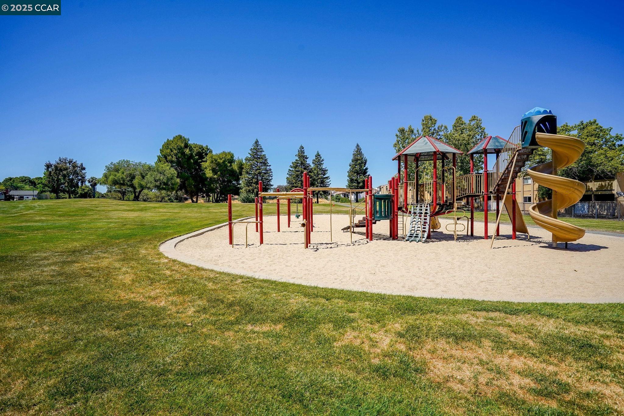 Detail Gallery Image 23 of 23 For 2908 Pear St, Antioch,  CA 94509 - 3 Beds | 2 Baths