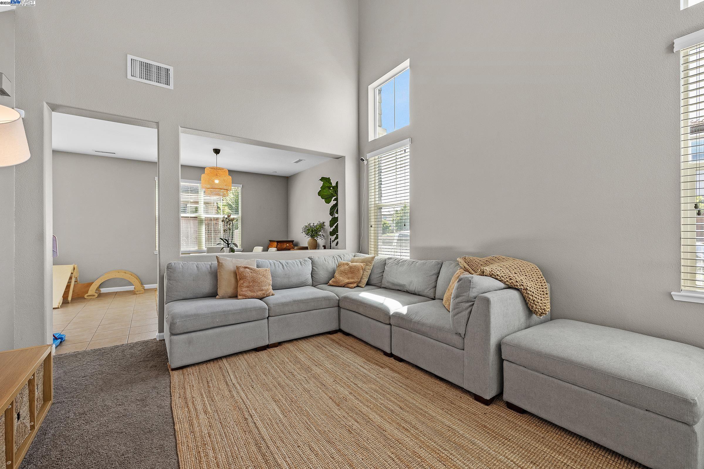 Detail Gallery Image 10 of 33 For 470 Chicory Ct, Brentwood,  CA 94513 - 3 Beds | 2/1 Baths