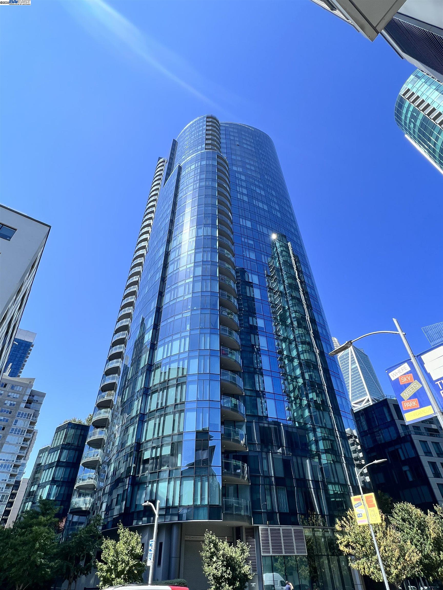 Detail Gallery Image 3 of 58 For 318 Main St 7a,  San Francisco,  CA 94105 - 1 Beds | 1 Baths