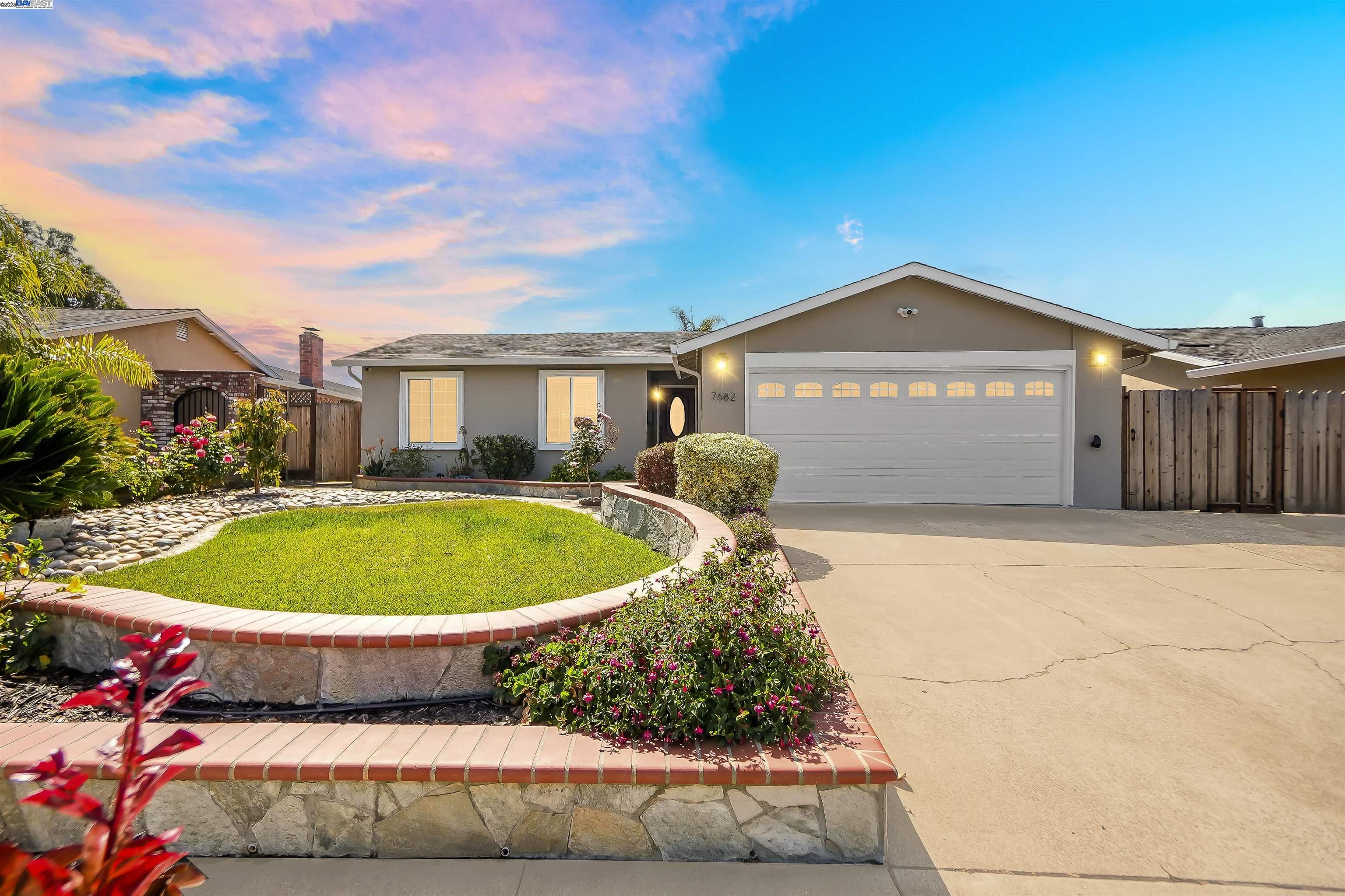 Detail Gallery Image 1 of 45 For 7682 Linden Ct, Newark,  CA 94560 - 3 Beds | 2 Baths