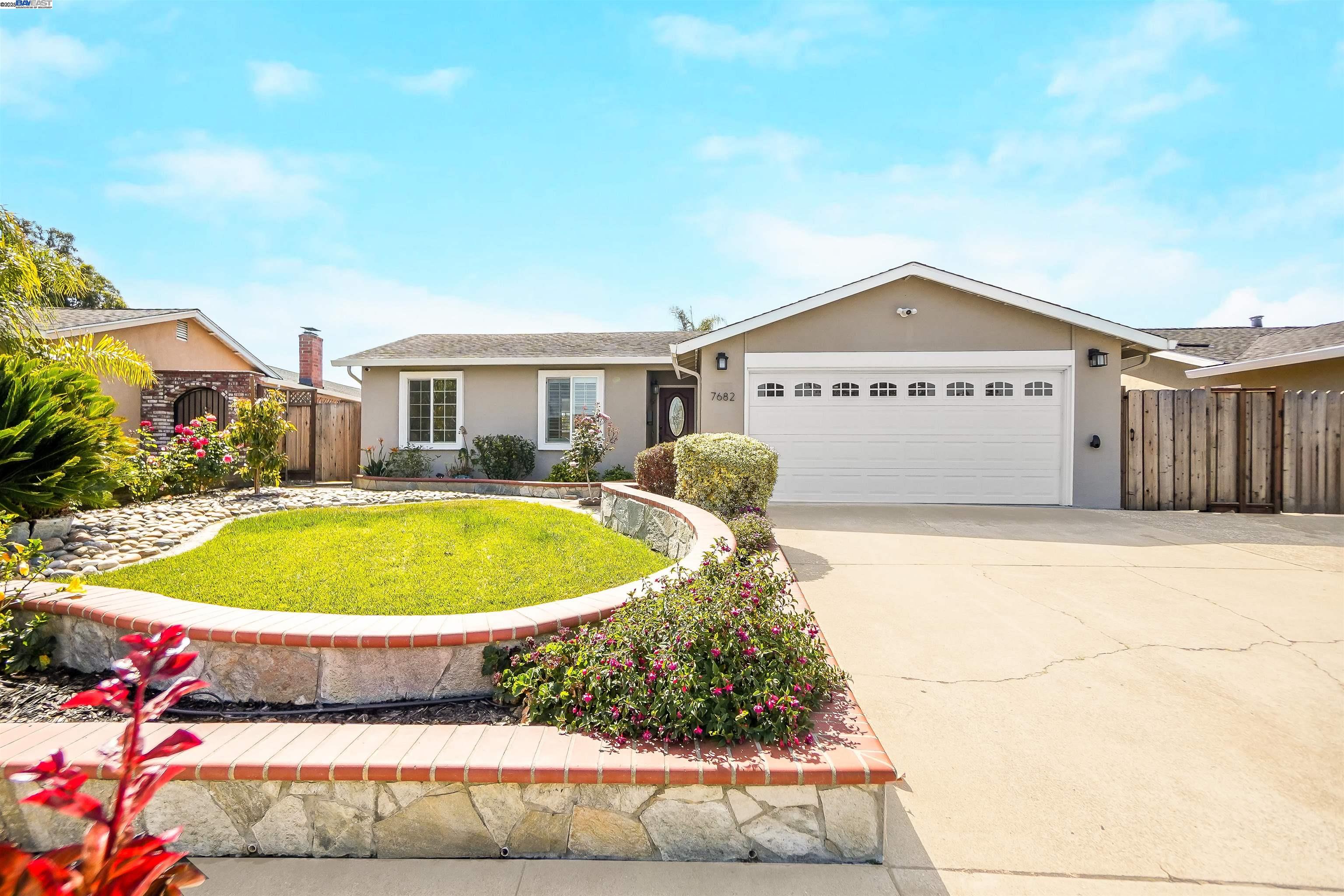 Detail Gallery Image 2 of 45 For 7682 Linden Ct, Newark,  CA 94560 - 3 Beds | 2 Baths