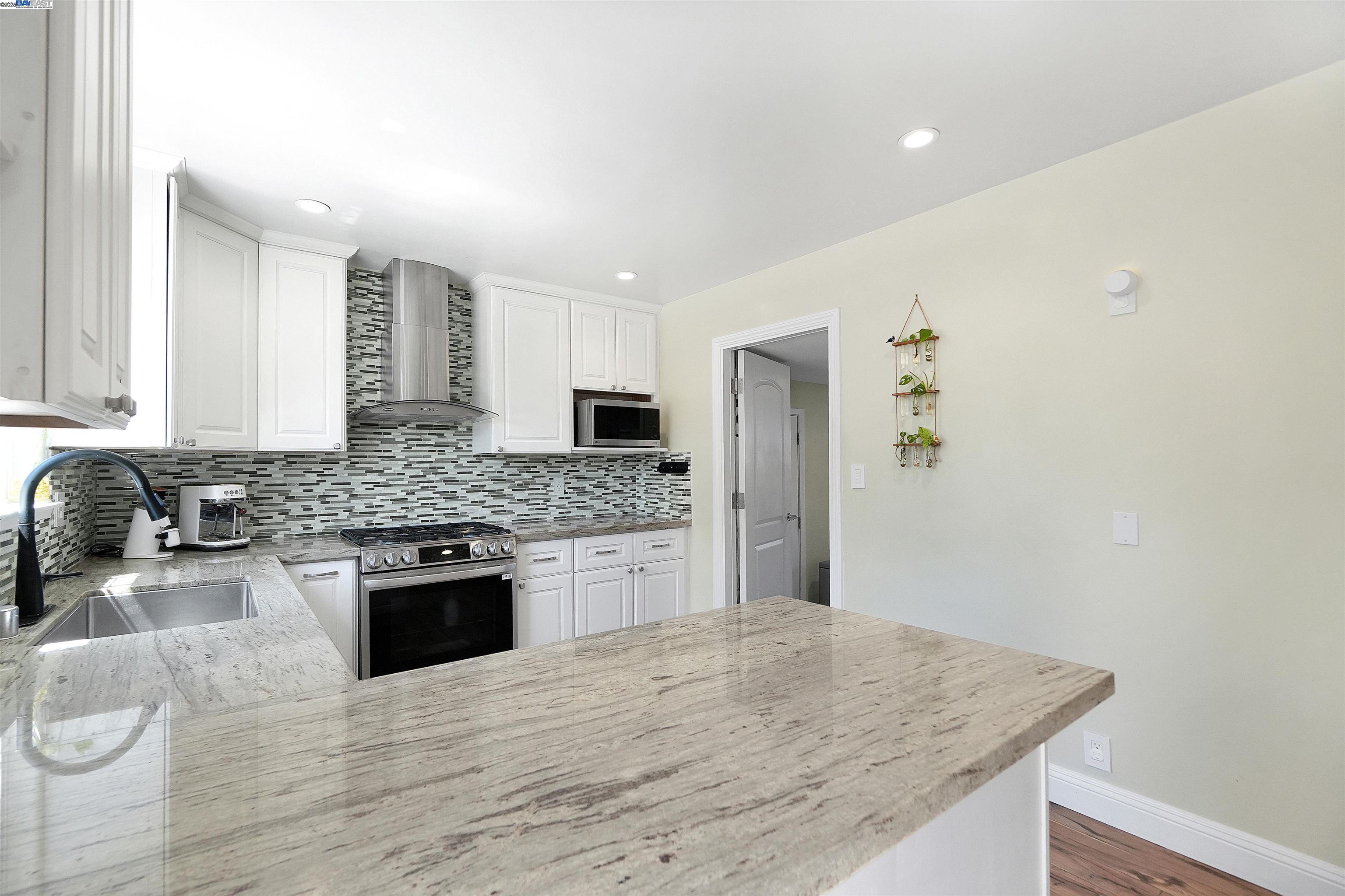 Detail Gallery Image 17 of 45 For 7682 Linden Ct, Newark,  CA 94560 - 3 Beds | 2 Baths