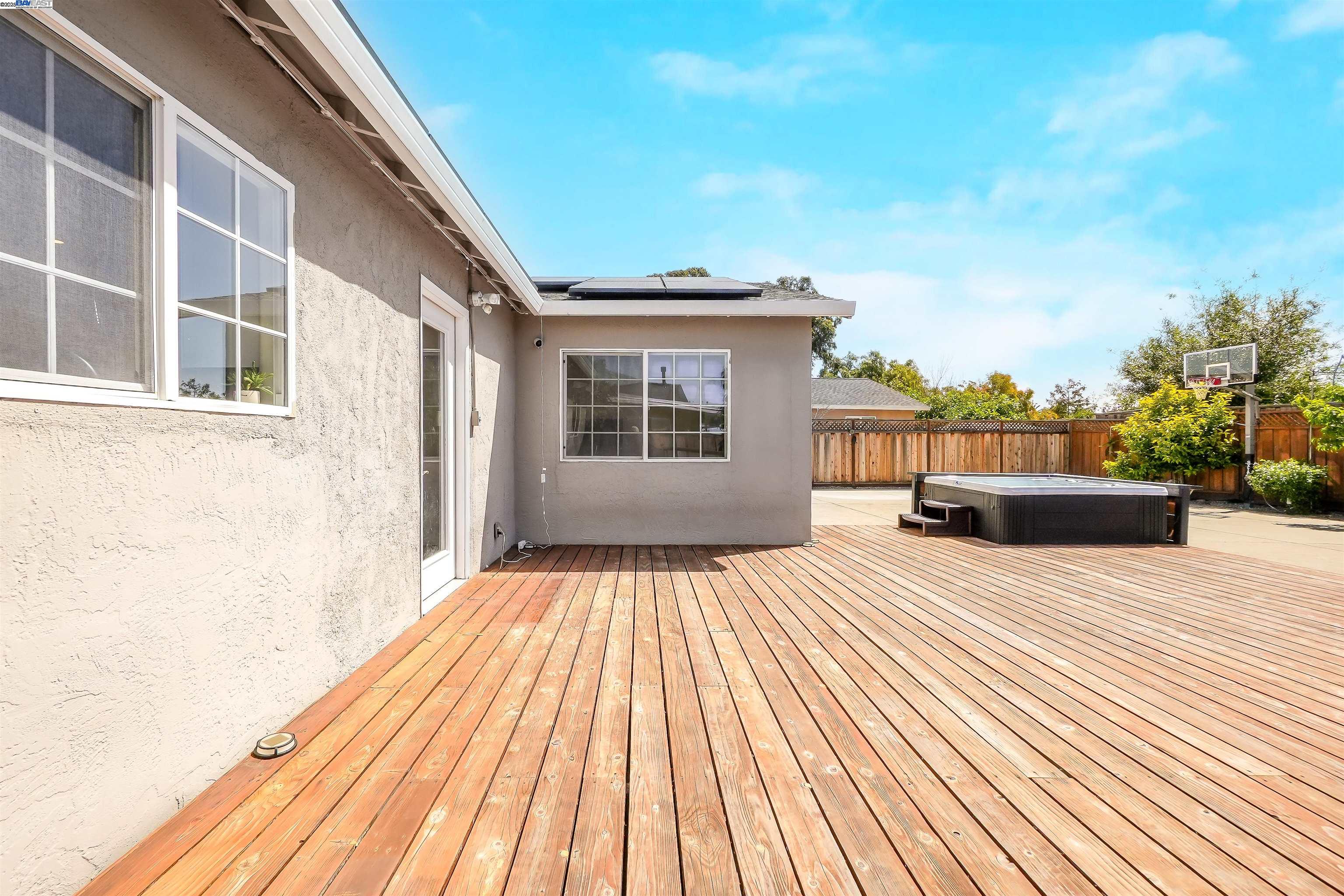 Detail Gallery Image 30 of 45 For 7682 Linden Ct, Newark,  CA 94560 - 3 Beds | 2 Baths