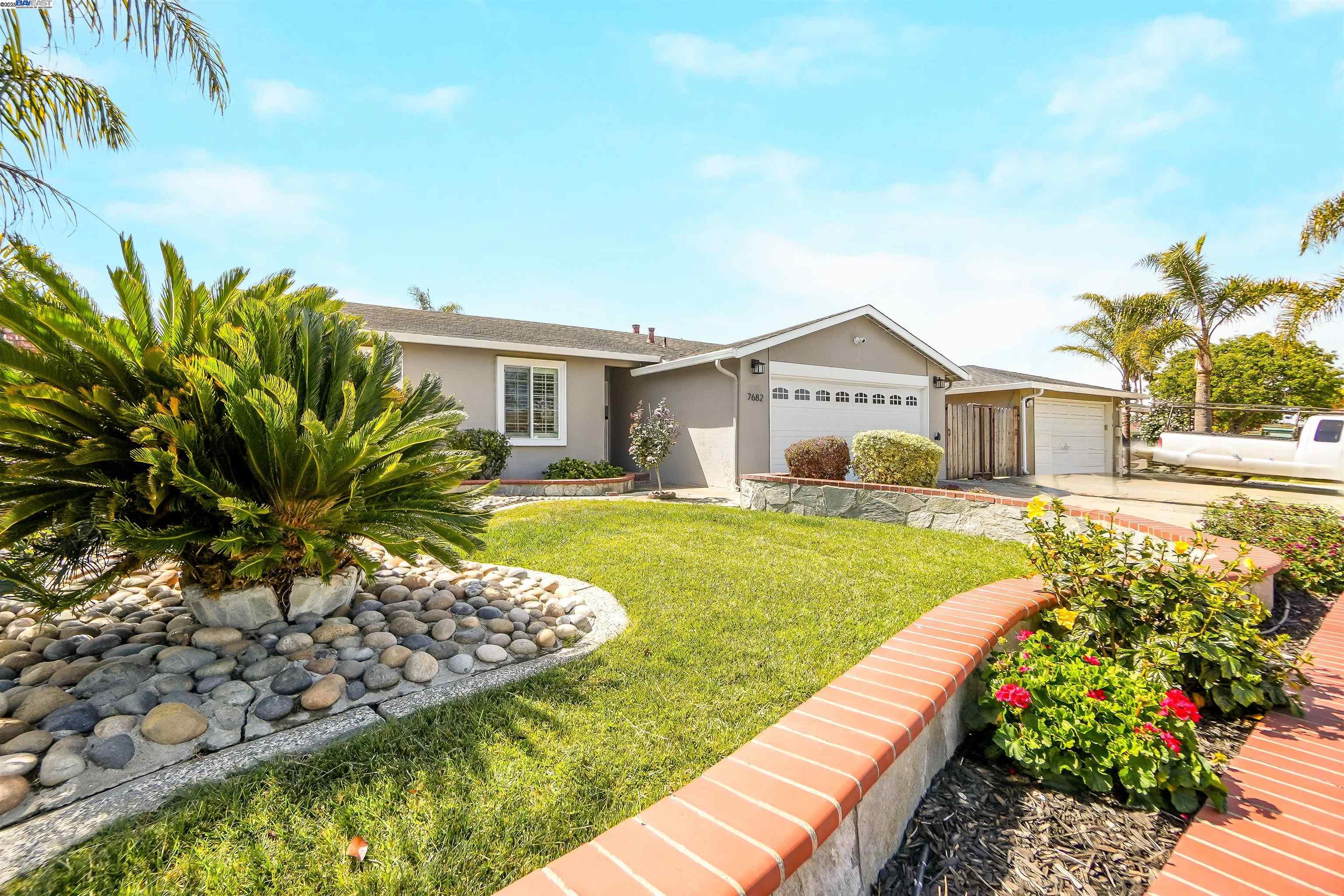 Detail Gallery Image 4 of 45 For 7682 Linden Ct, Newark,  CA 94560 - 3 Beds | 2 Baths