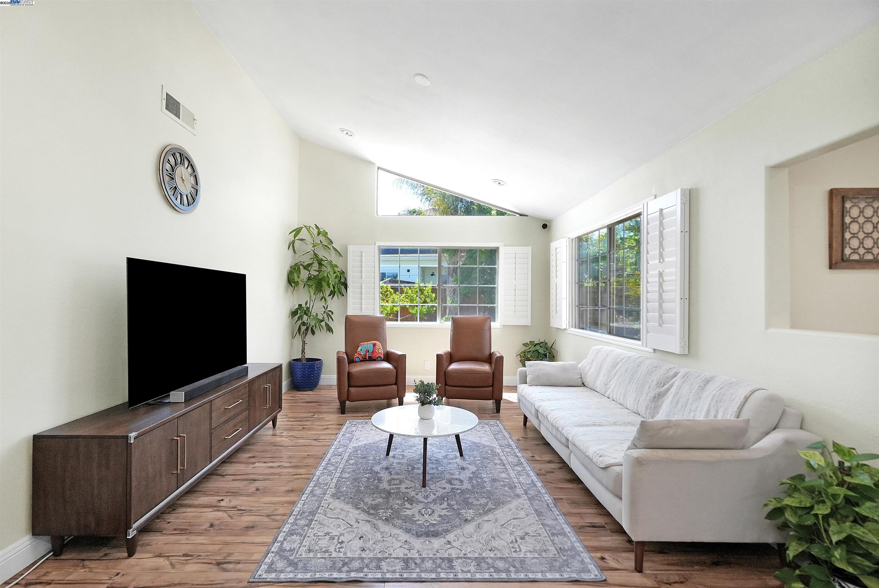 Detail Gallery Image 9 of 45 For 7682 Linden Ct, Newark,  CA 94560 - 3 Beds | 2 Baths