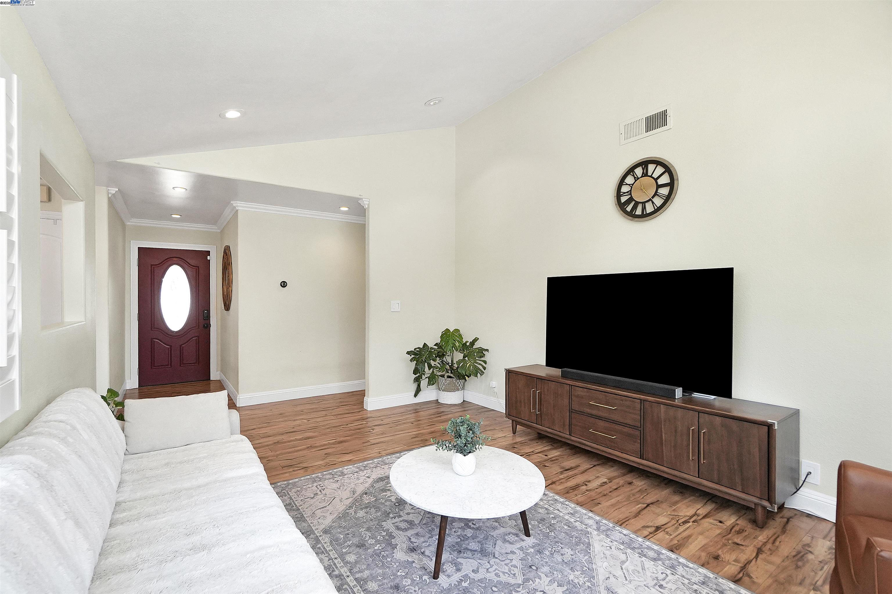 Detail Gallery Image 10 of 45 For 7682 Linden Ct, Newark,  CA 94560 - 3 Beds | 2 Baths