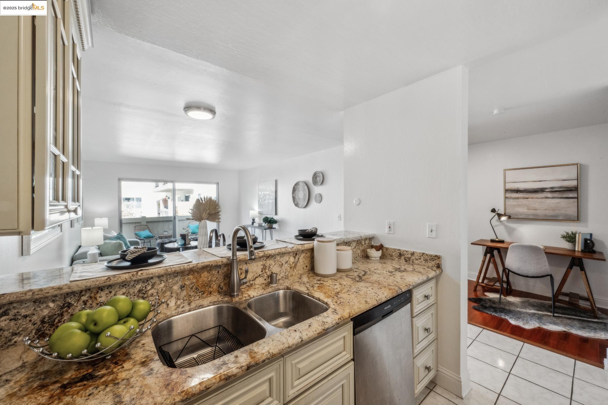 Photo #18: 41096895 Listing: Photo #18