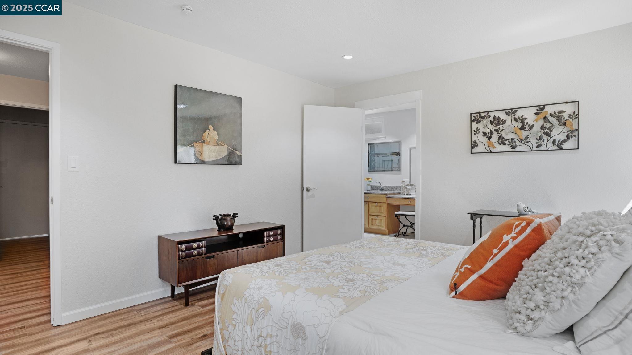 Detail Gallery Image 28 of 51 For 5517 Kirkwood Dr, Concord,  CA 94521 - 3 Beds | 2 Baths
