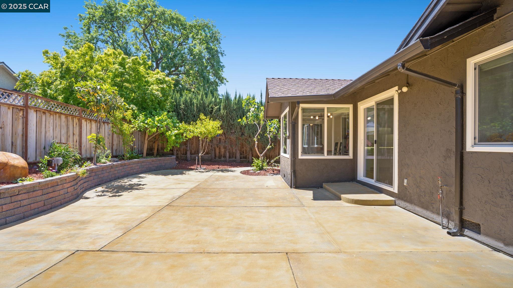 Detail Gallery Image 50 of 51 For 5517 Kirkwood Dr, Concord,  CA 94521 - 3 Beds | 2 Baths