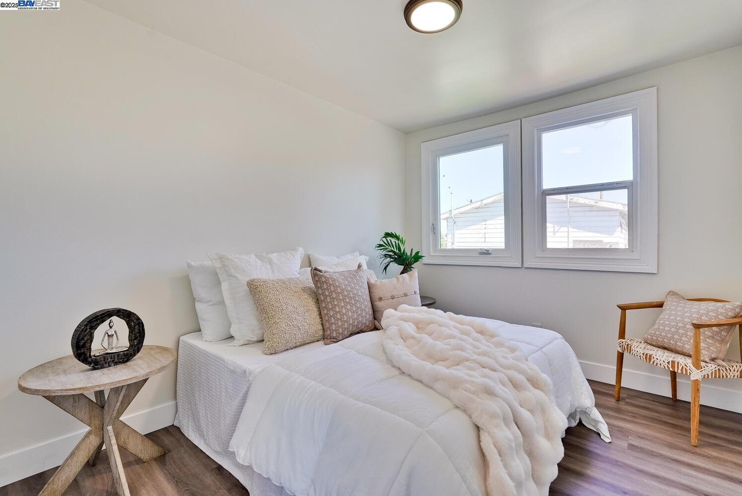Detail Gallery Image 36 of 52 For 1611 15th Street, Oakland,  CA 94607 - 3 Beds | 2/1 Baths