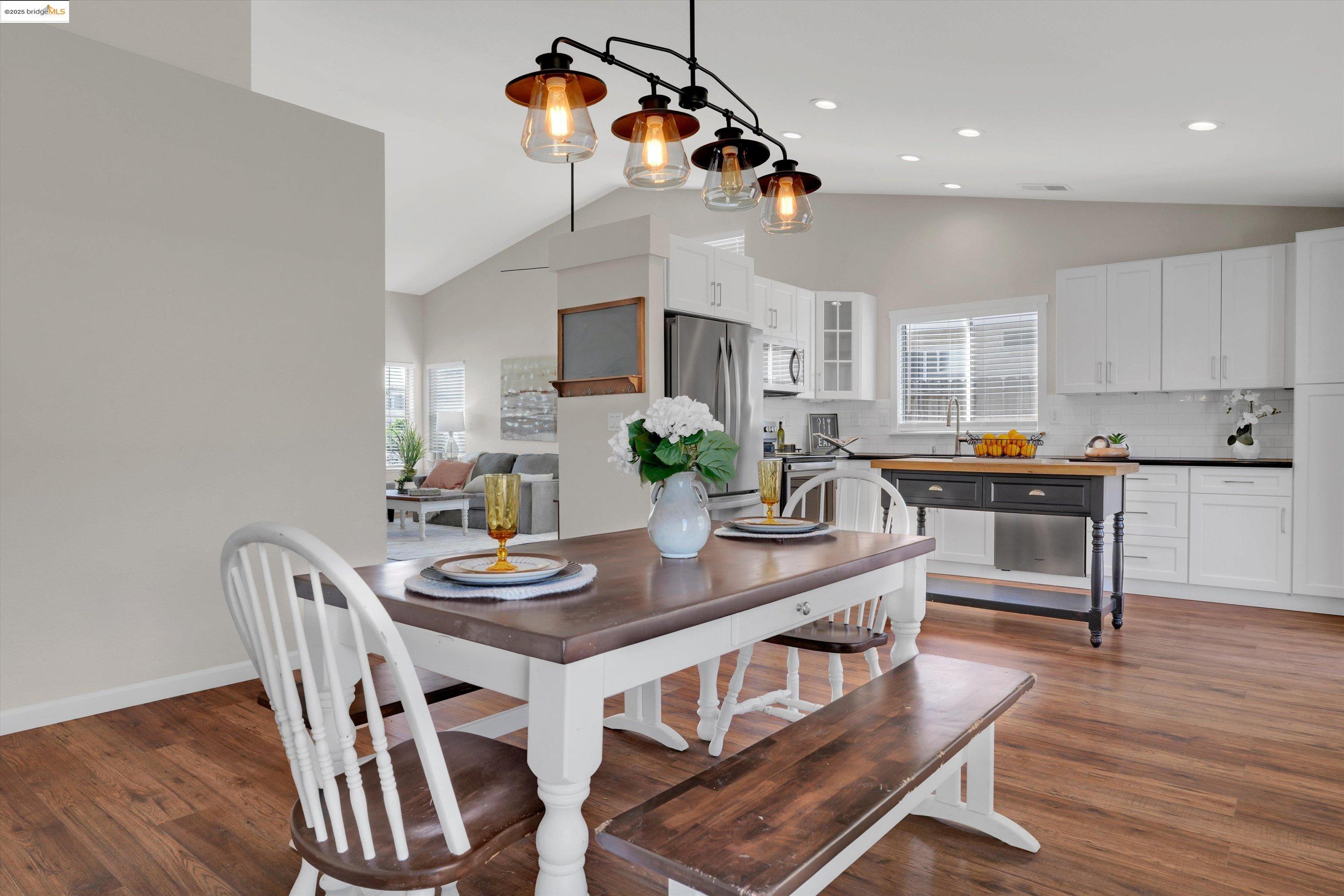 Detail Gallery Image 13 of 30 For 3807 Pato Ln, Oakley,  CA 94561 - 3 Beds | 2 Baths