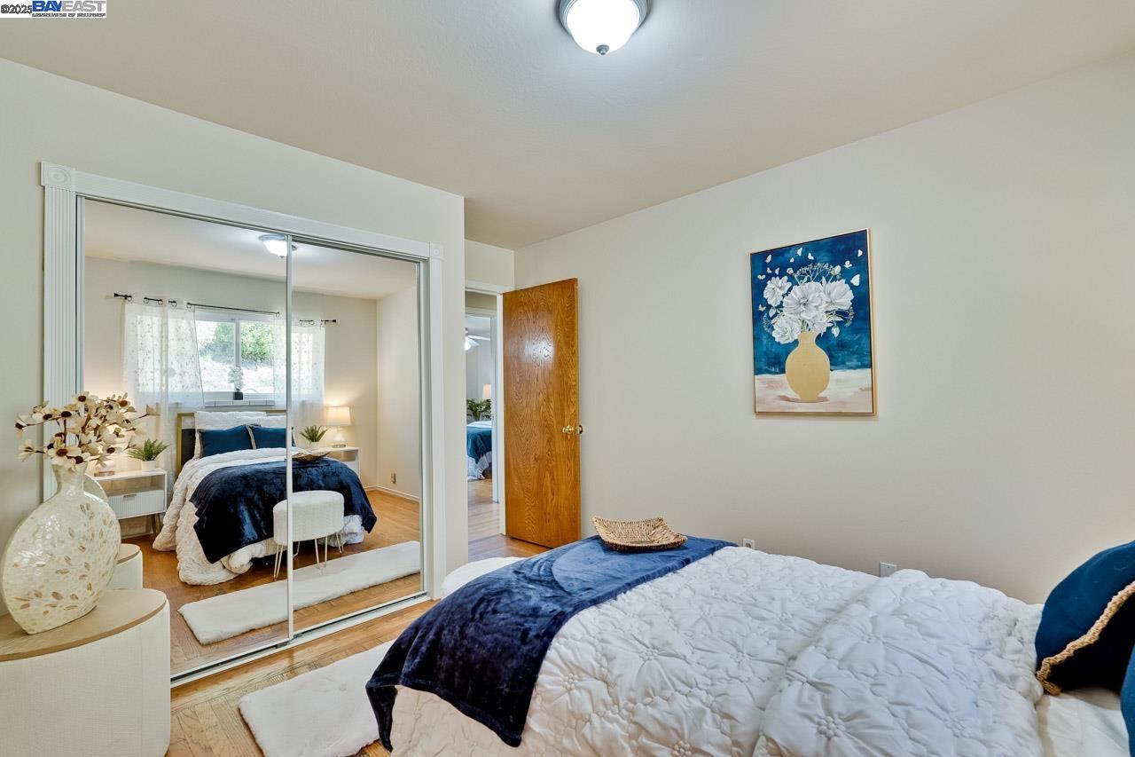 Detail Gallery Image 21 of 37 For 82 Elysian Fields Dr., Oakland,  CA 94605 - 4 Beds | 2/1 Baths