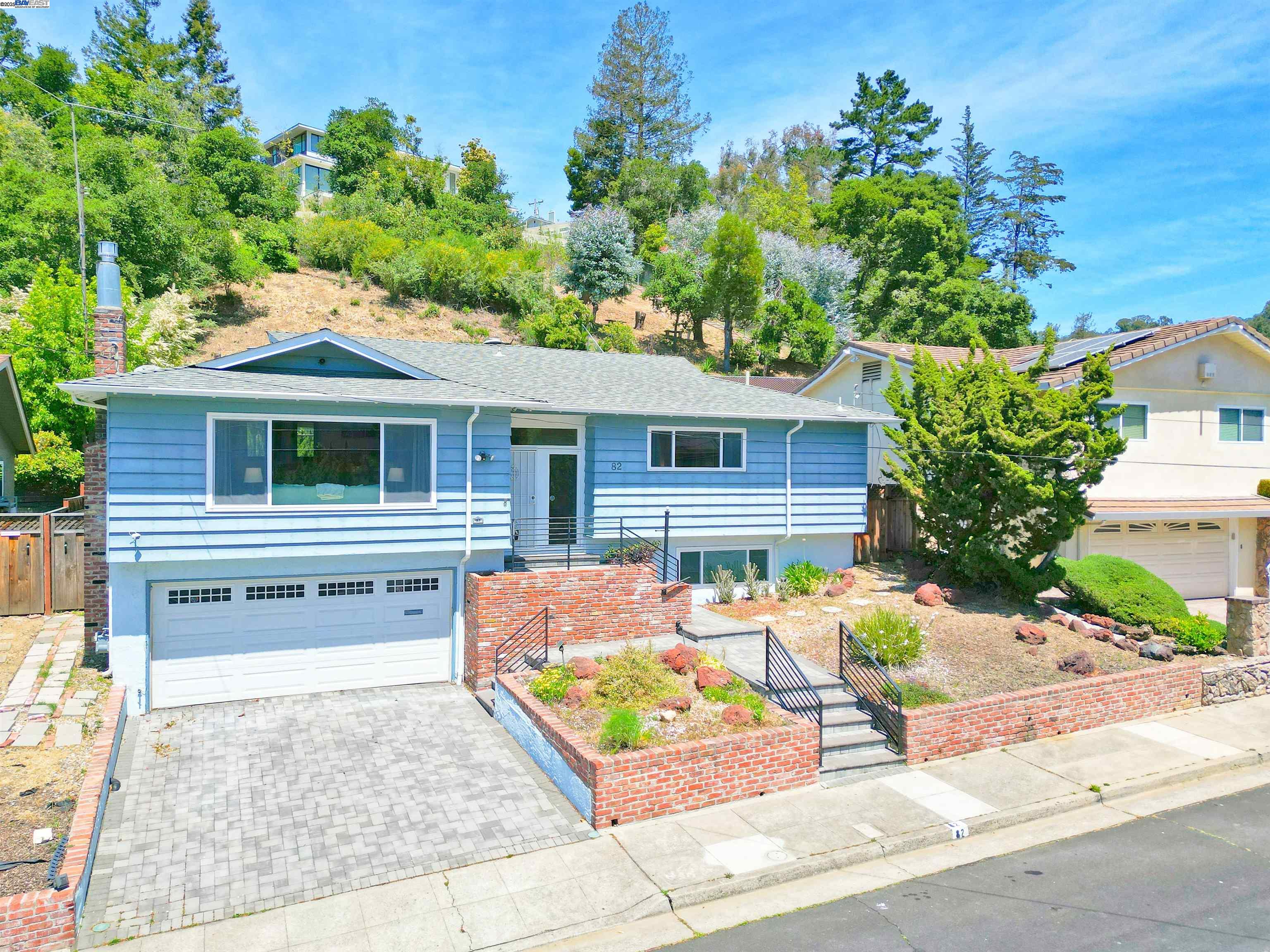 Detail Gallery Image 30 of 37 For 82 Elysian Fields Dr., Oakland,  CA 94605 - 4 Beds | 2/1 Baths