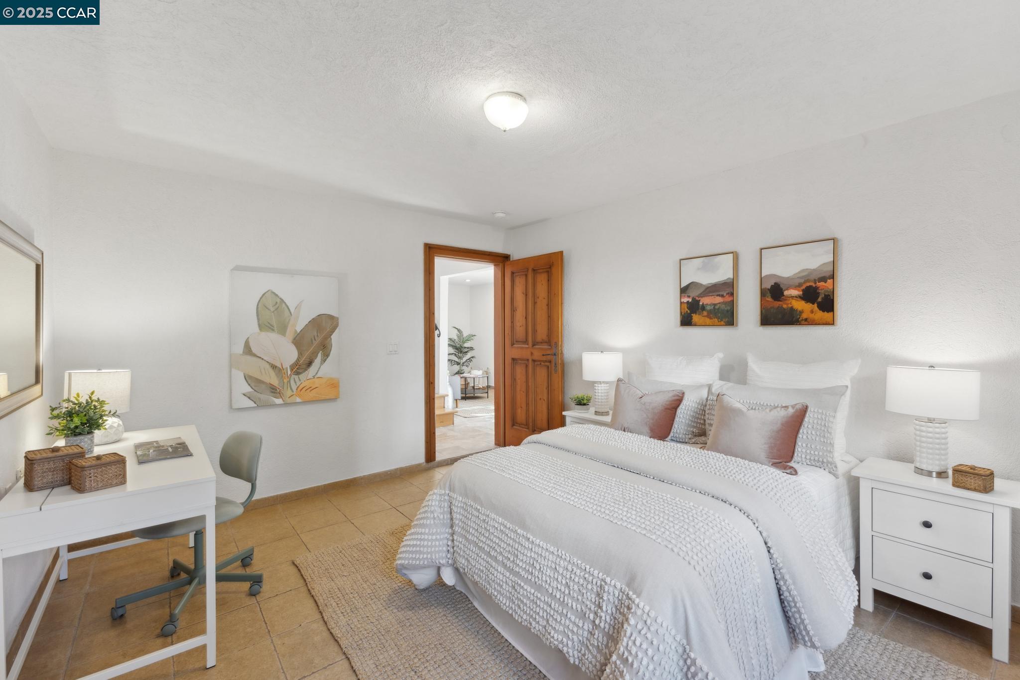 Detail Gallery Image 28 of 60 For 40 Las Palomas, Orinda,  CA 94563-1527 - 4 Beds | 3/1 Baths