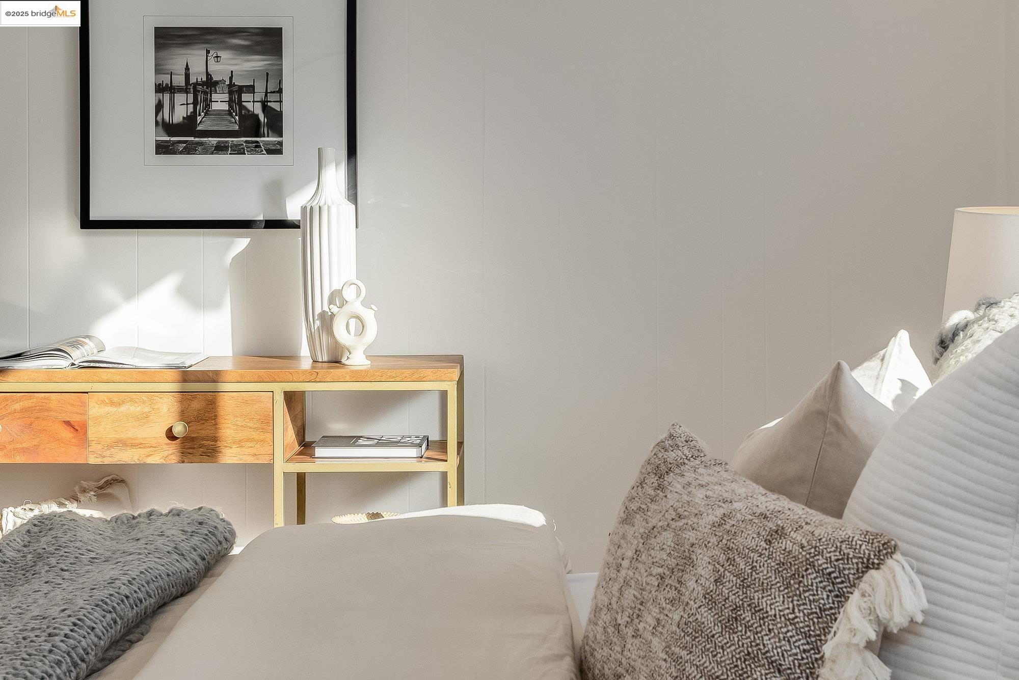 Detail Gallery Image 20 of 39 For 1326 E 23rd St, Oakland,  CA 94606 - 3 Beds | 2 Baths