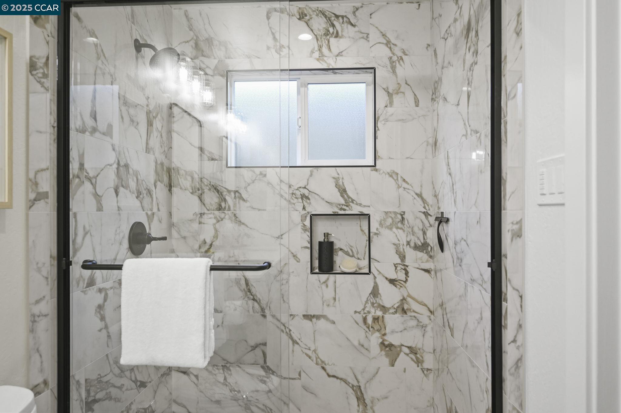 Detail Gallery Image 24 of 45 For 612 Wimbledon Rd, Walnut Creek,  CA 94598 - 4 Beds | 2/1 Baths