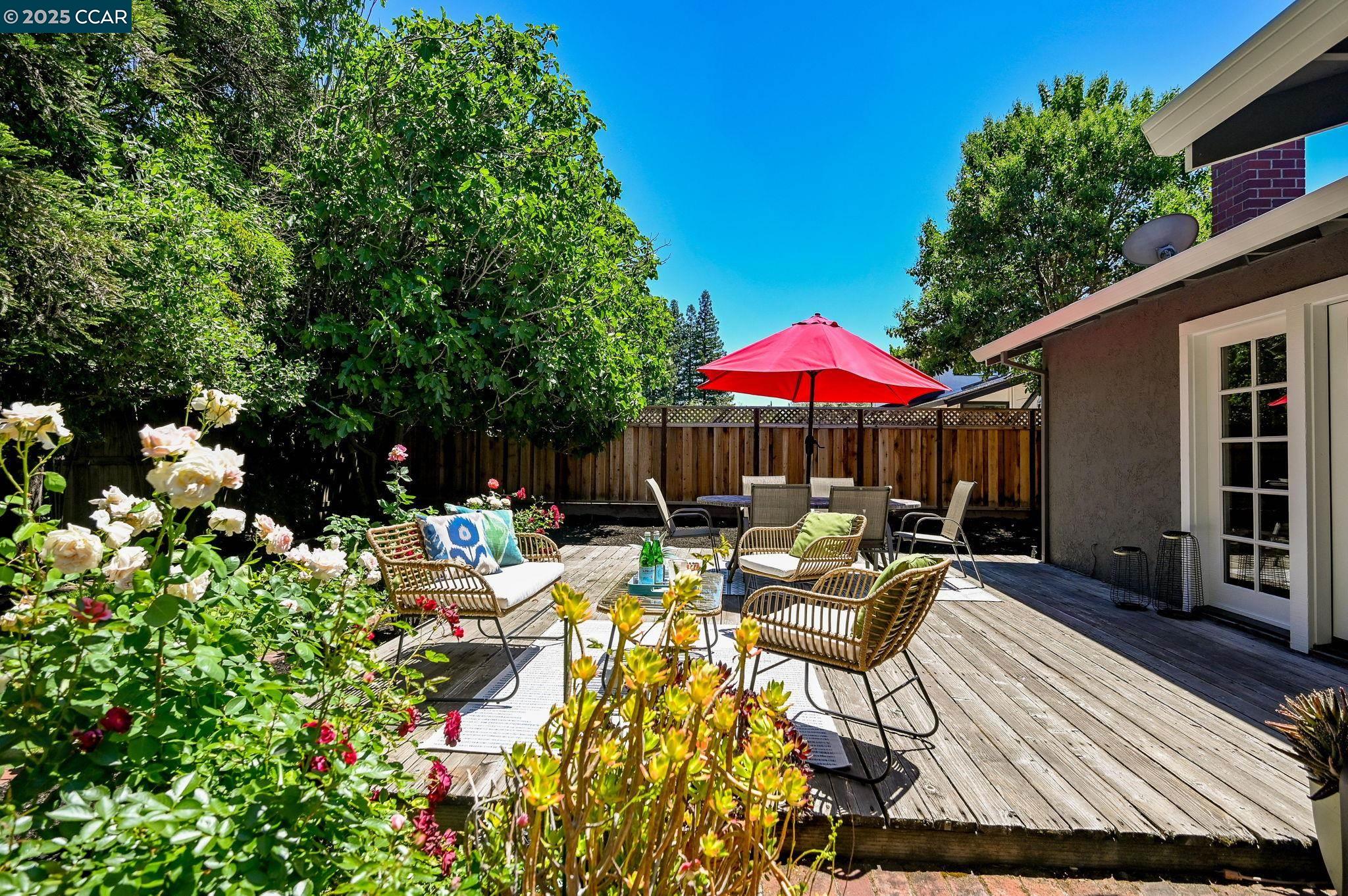 Detail Gallery Image 30 of 45 For 612 Wimbledon Rd, Walnut Creek,  CA 94598 - 4 Beds | 2/1 Baths