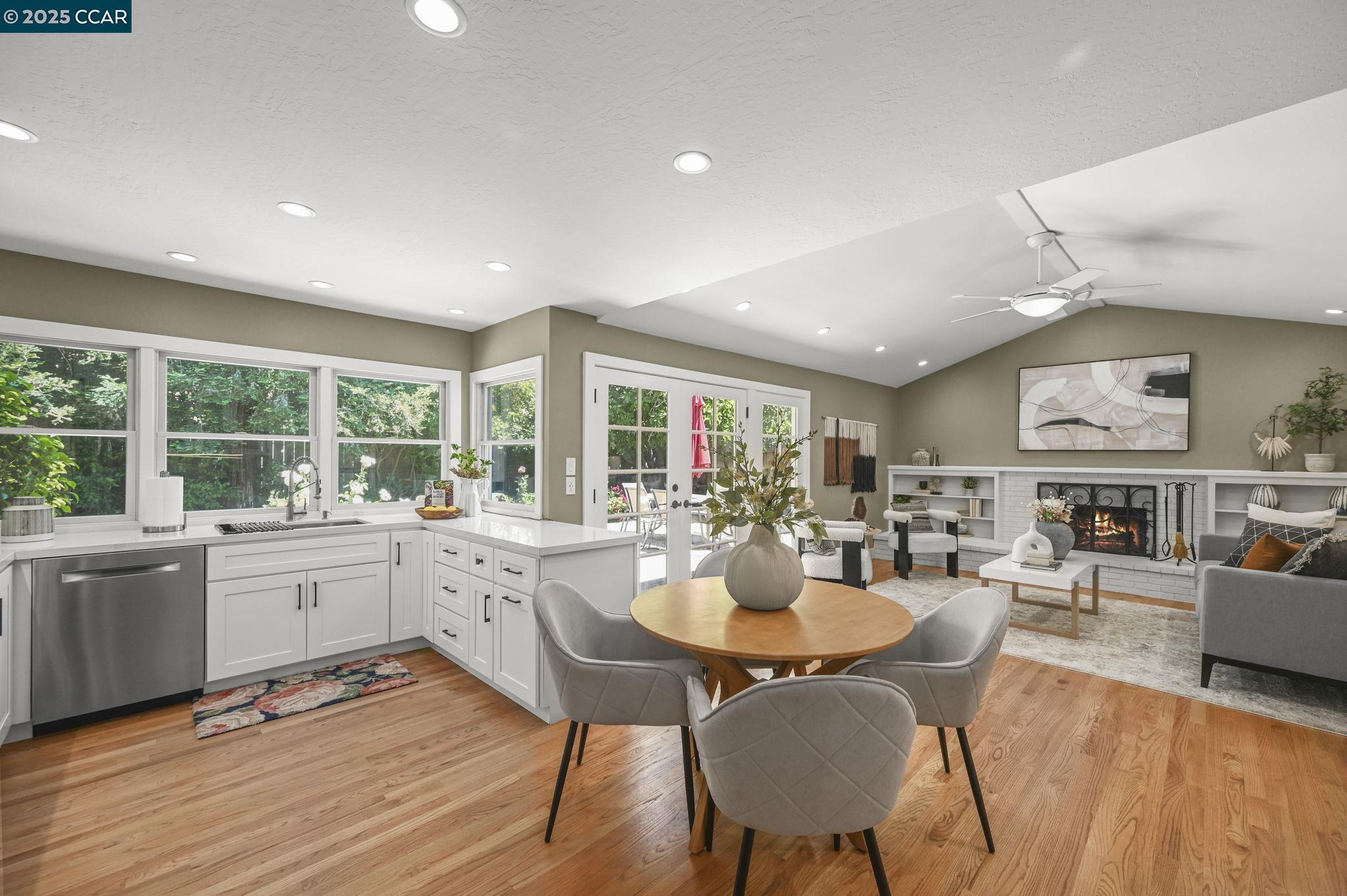 Detail Gallery Image 10 of 45 For 612 Wimbledon Rd, Walnut Creek,  CA 94598 - 4 Beds | 2/1 Baths