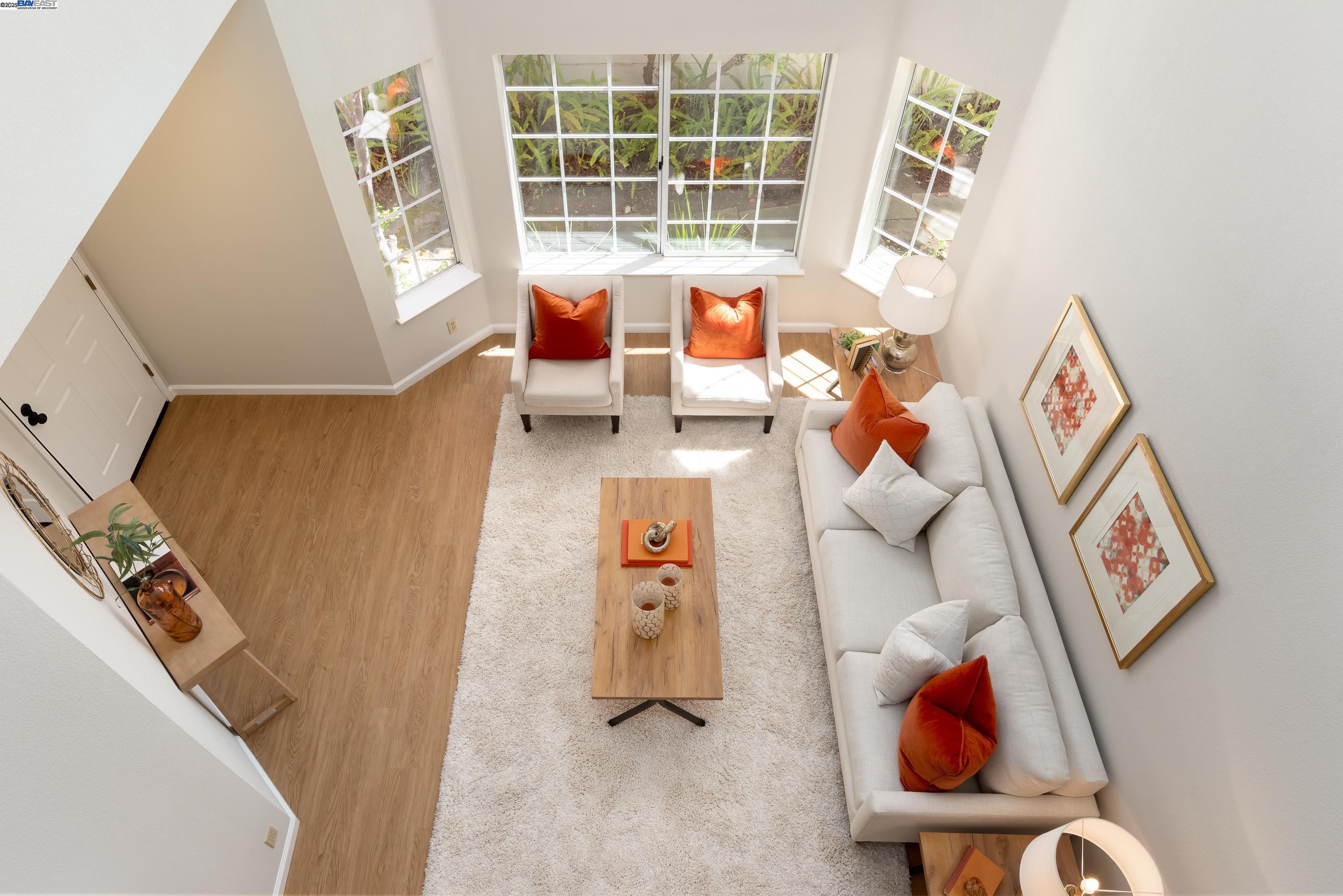 Detail Gallery Image 23 of 40 For 18789 Sydney Cir, Castro Valley,  CA 94546 - 4 Beds | 2/1 Baths